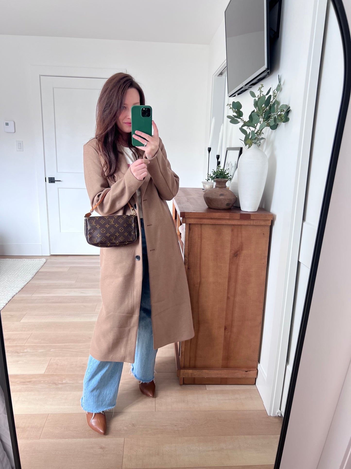 Louis Vuitton Pochette