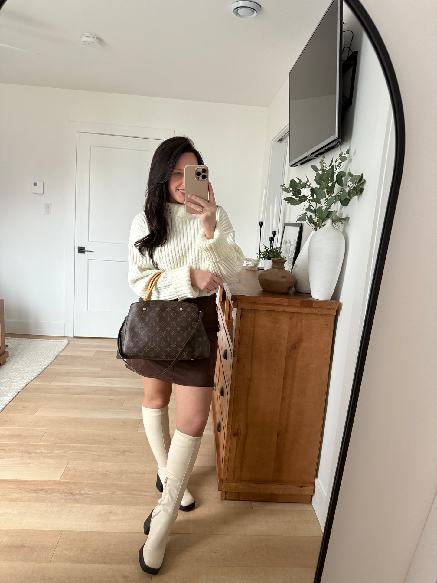 Louis Vuitton Montaigne MM