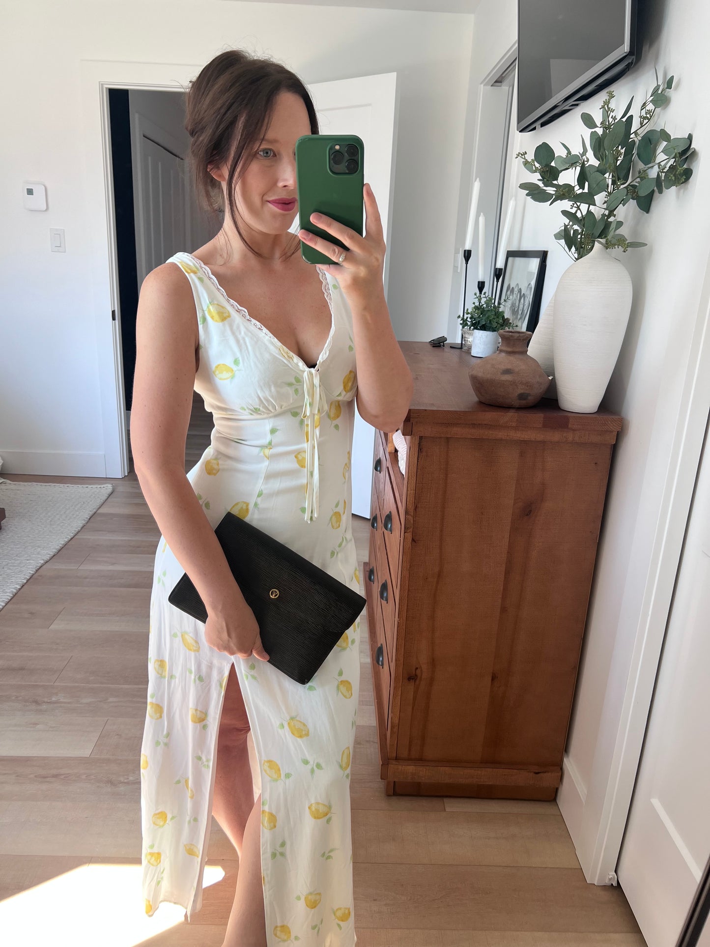 Louis Vuitton Epi Leather Montaigne Clutch