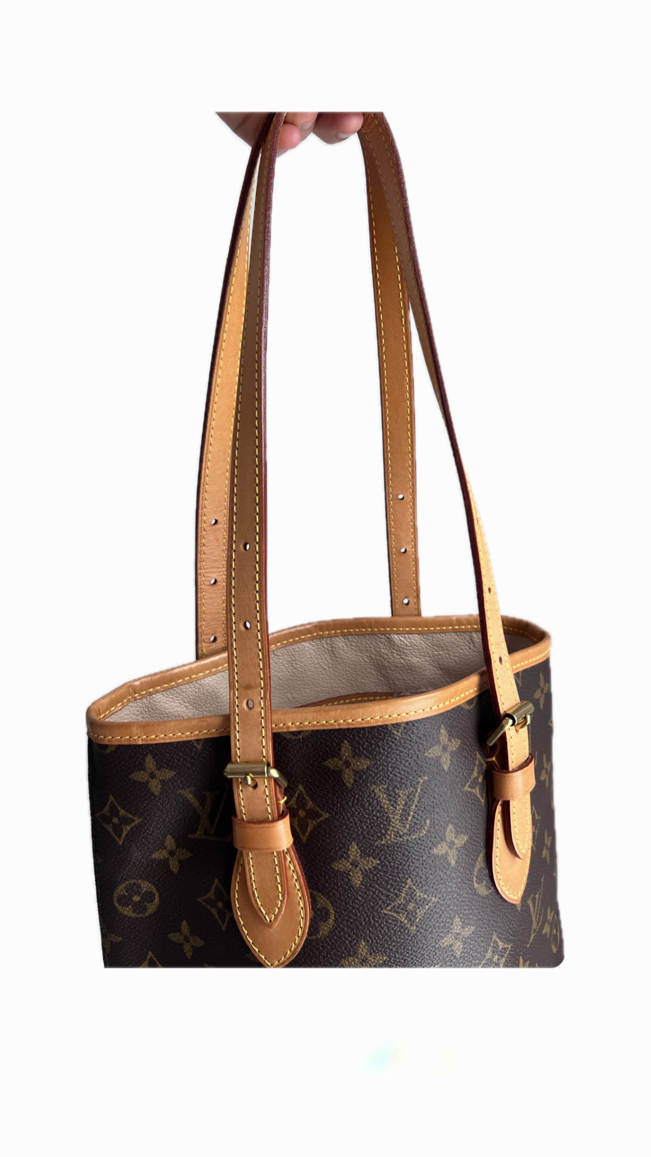 Louis Vuitton Bucket PM