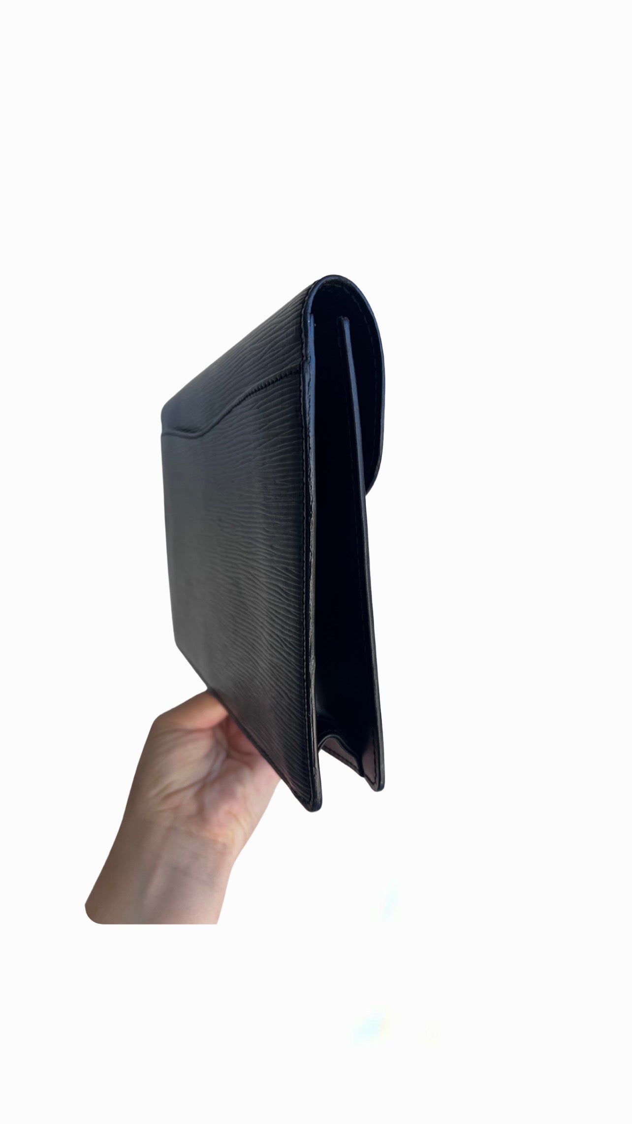 Louis Vuitton Epi Leather Montaigne Clutch