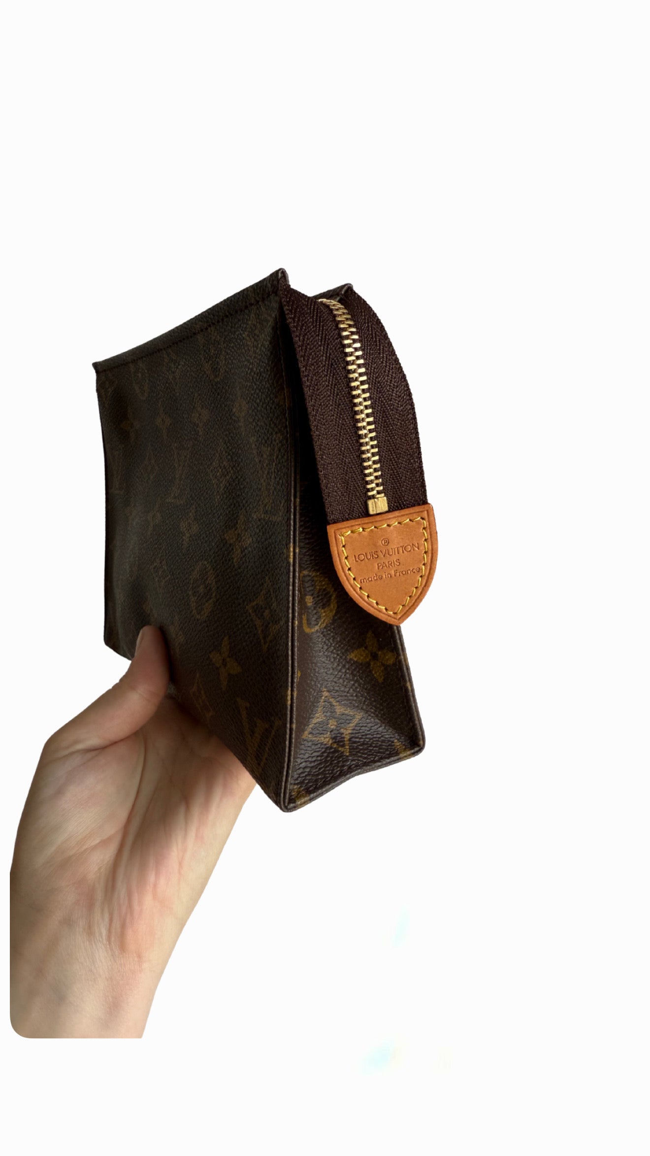 Louis Vuitton Poche Toilette 19 Pouch