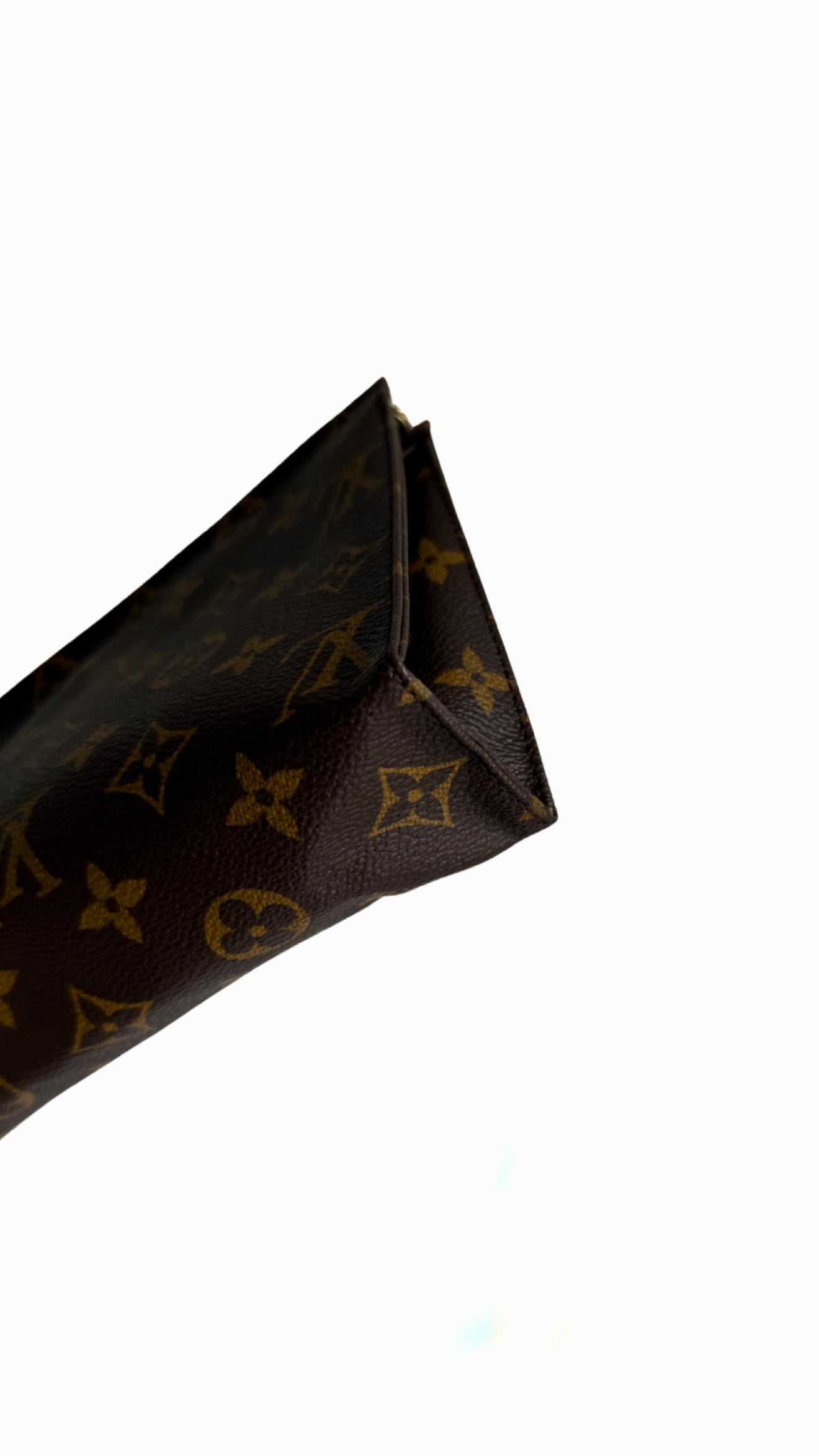 Louis Vuitton Poche Toilette 19 Pouch