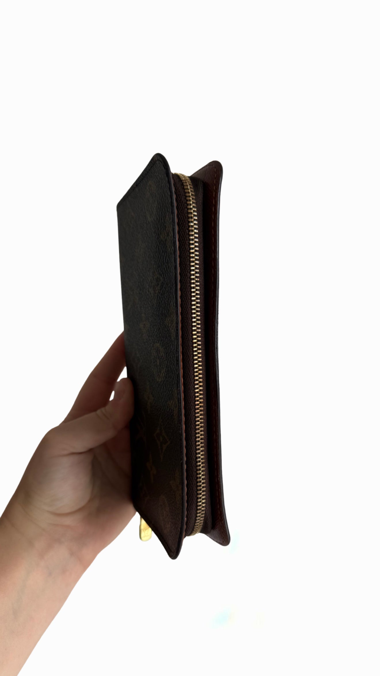 Louis Vuitton Zippy Wallet