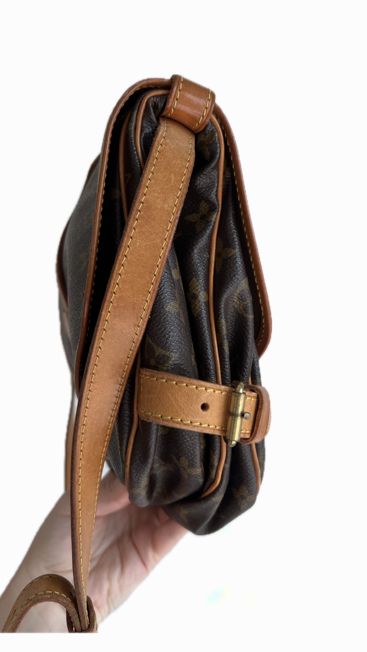 Louis Vuitton Saumur 30