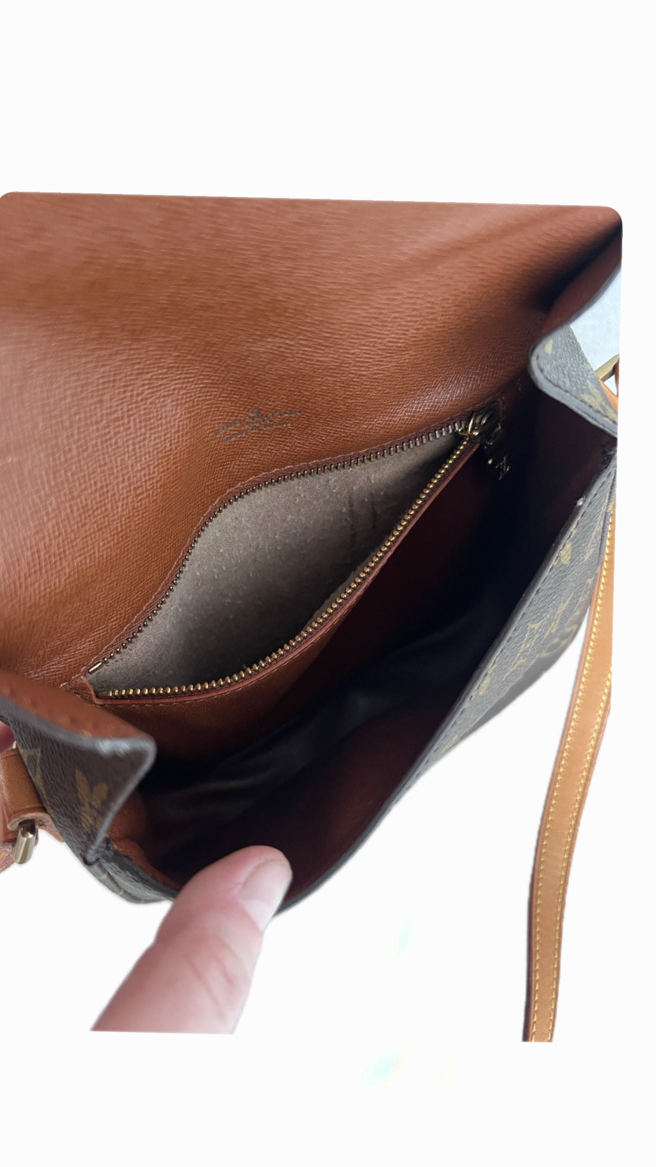 Louis Vuitton Saint Cloud MM