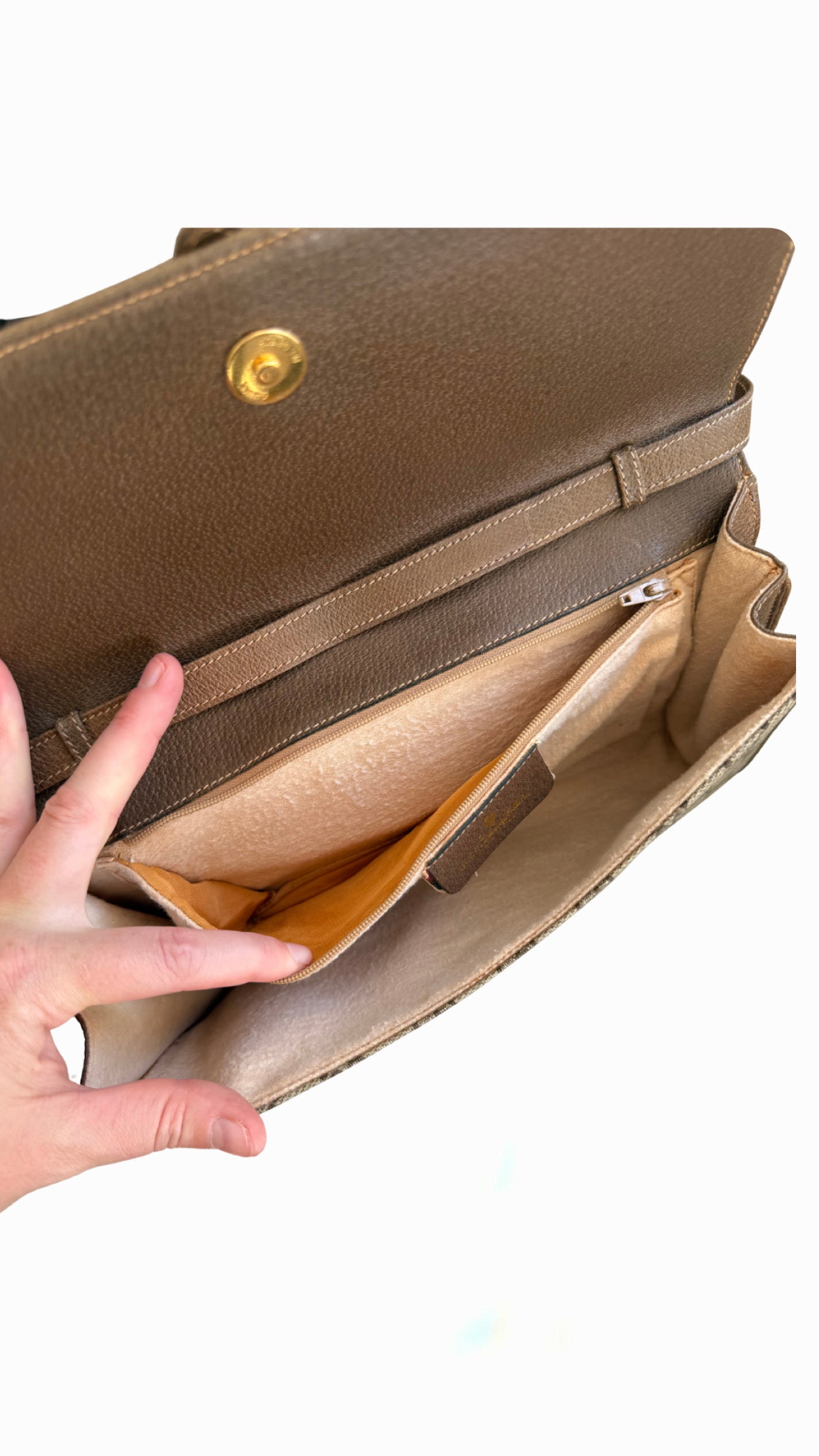 Gucci GG Supreme Vintage Bag