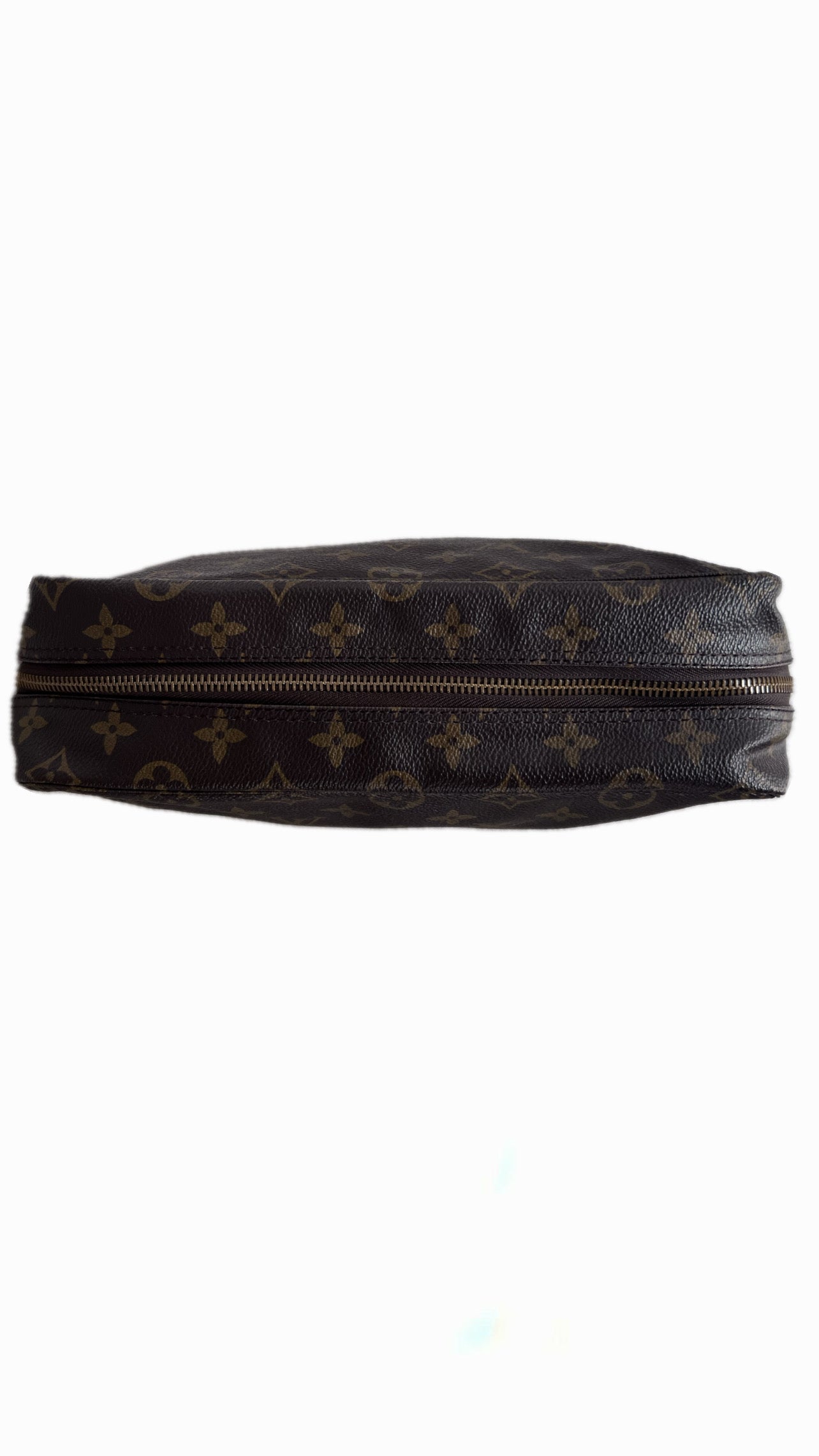 Louis Vuitton Trousse Toilette 28