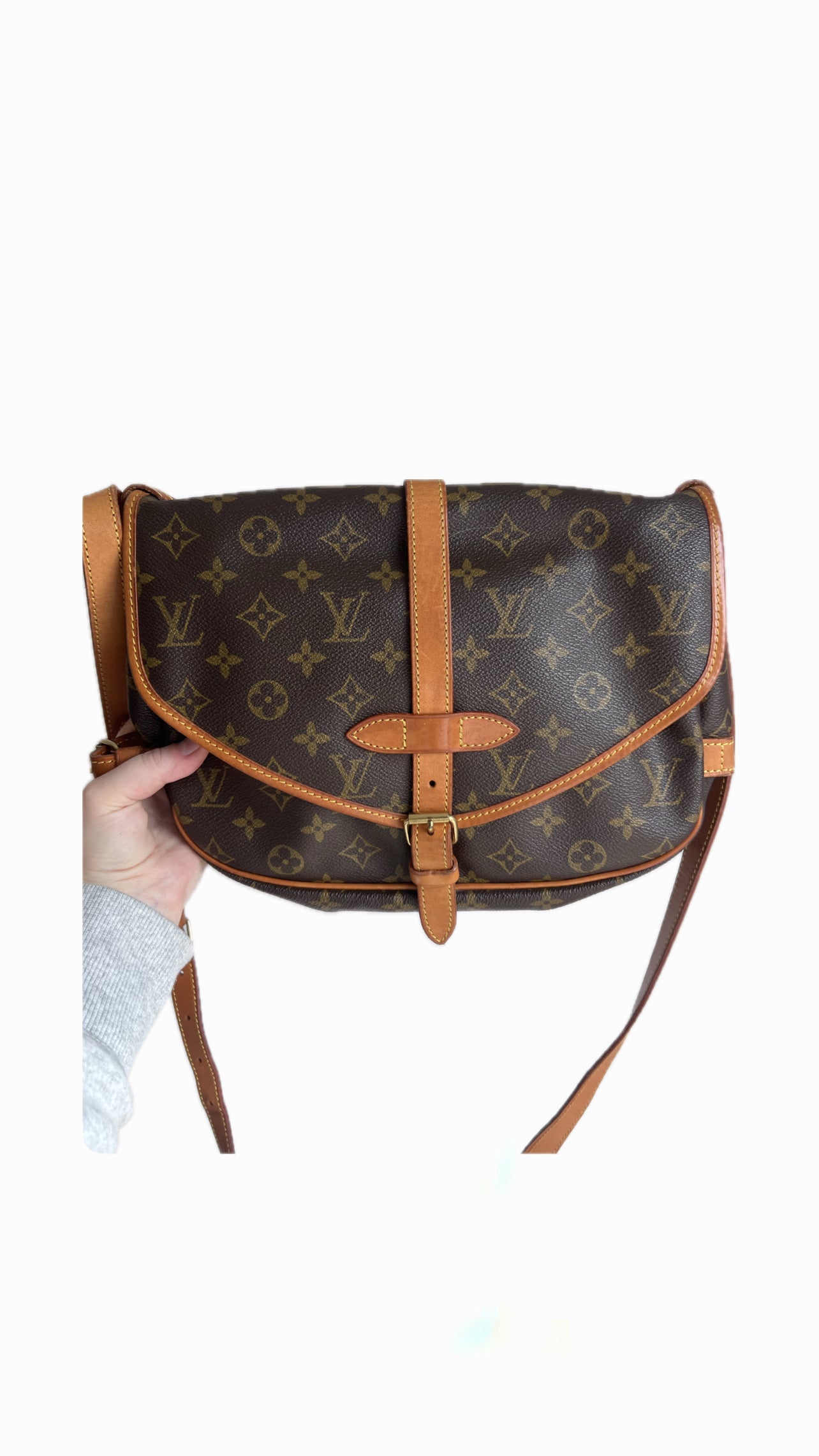 Louis Vuitton Saumur 30