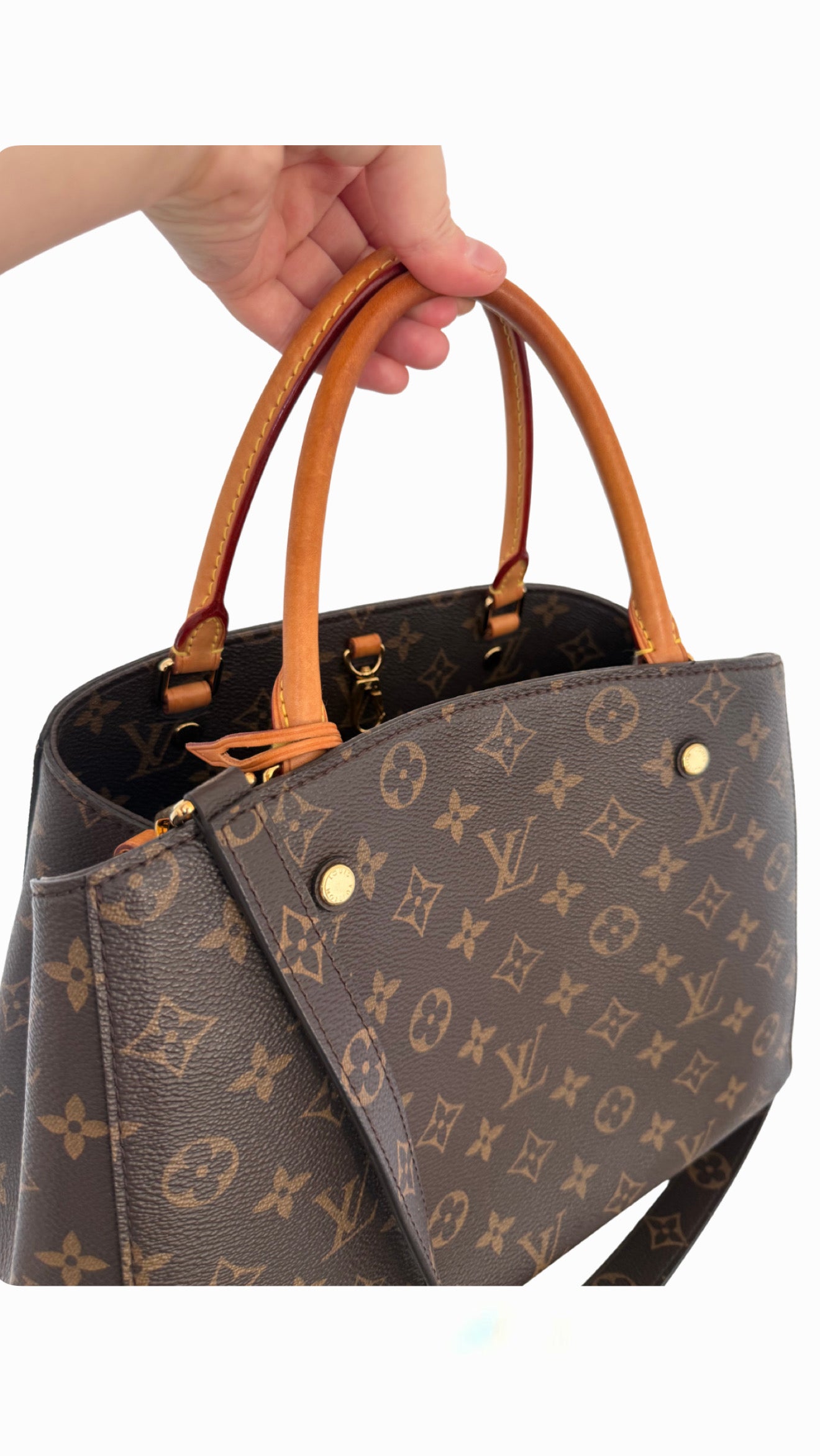 Louis Vuitton Montaigne MM