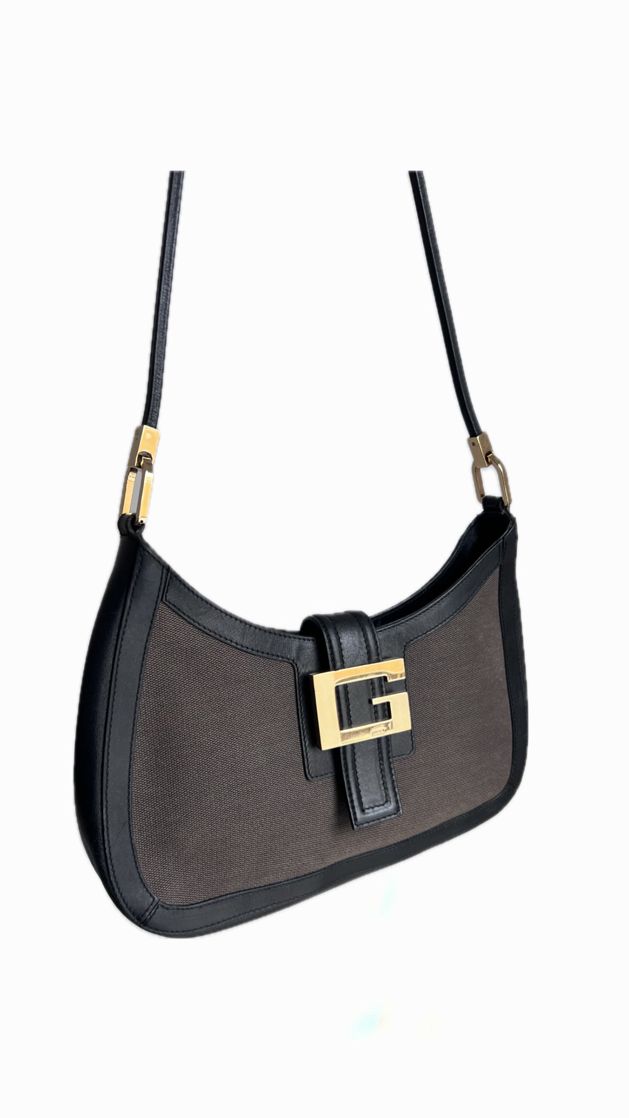 Gucci G Buckle Shoulder Bag