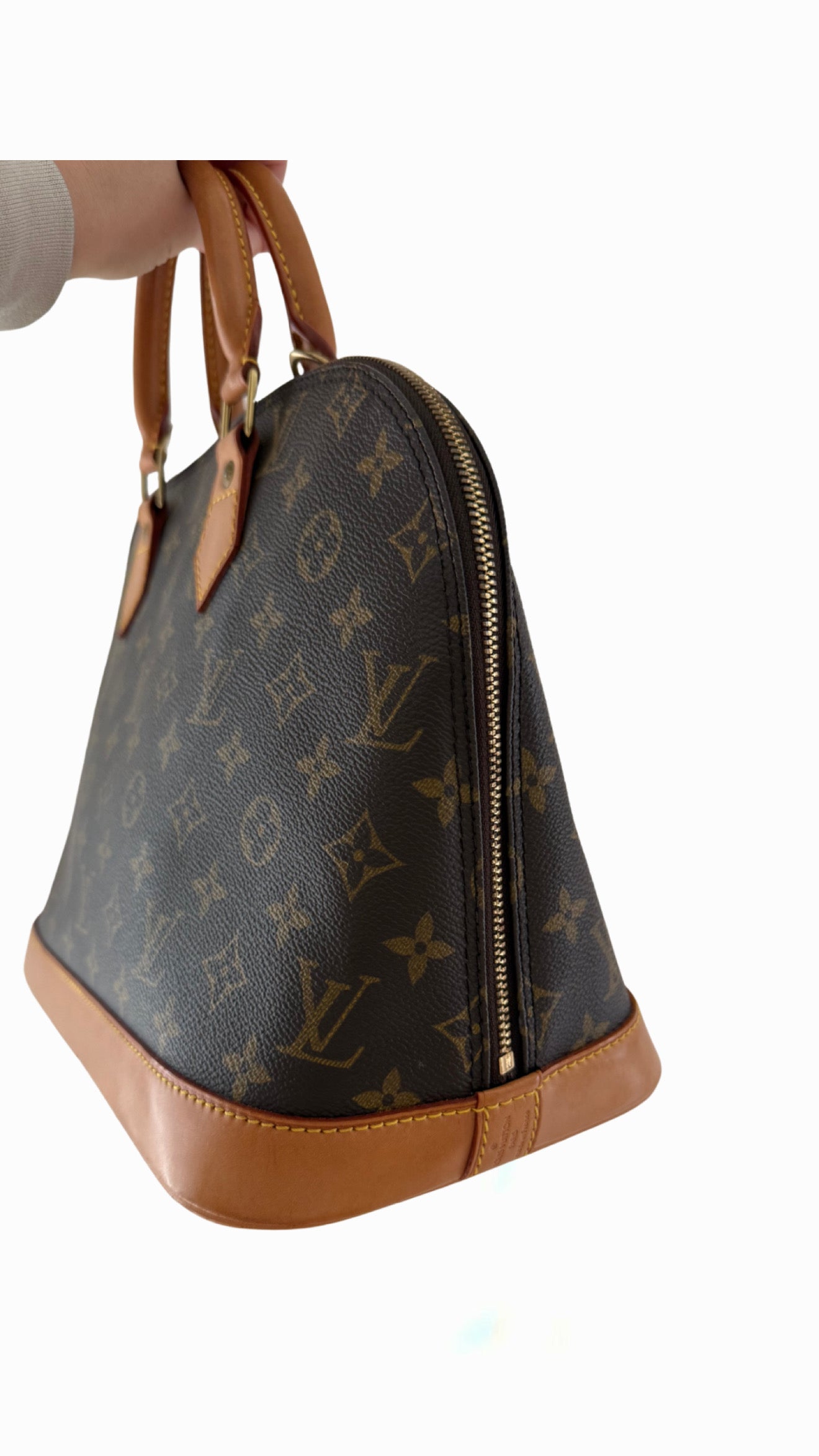 Louis Vuitton Alma PM