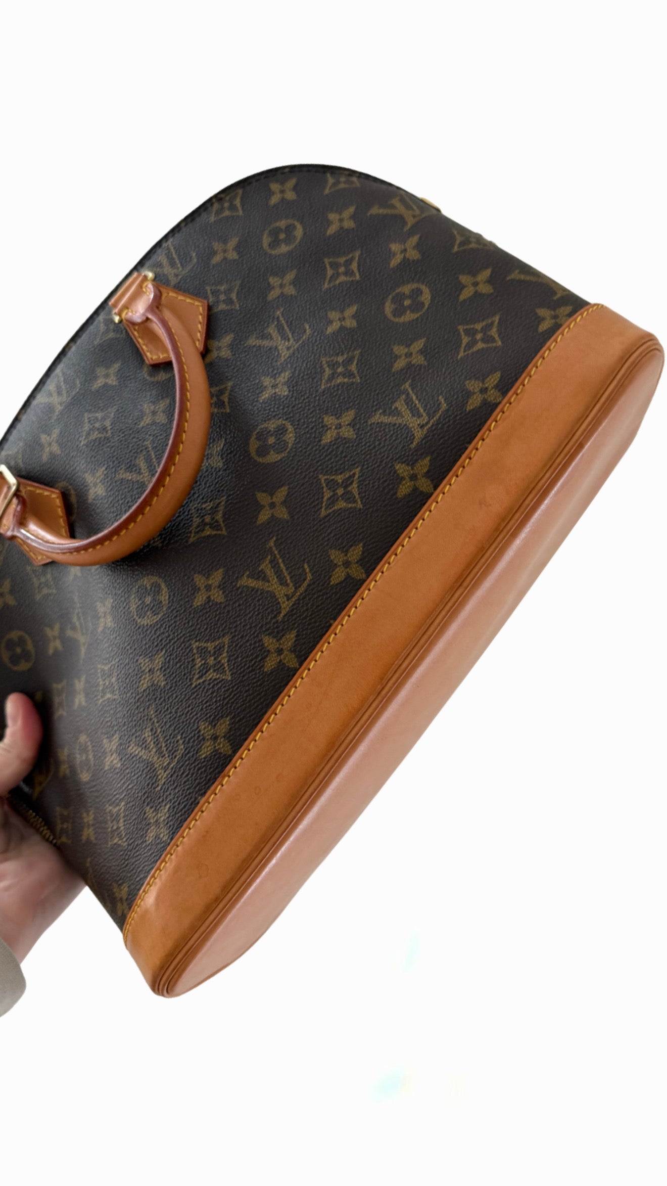 Louis Vuitton Alma PM