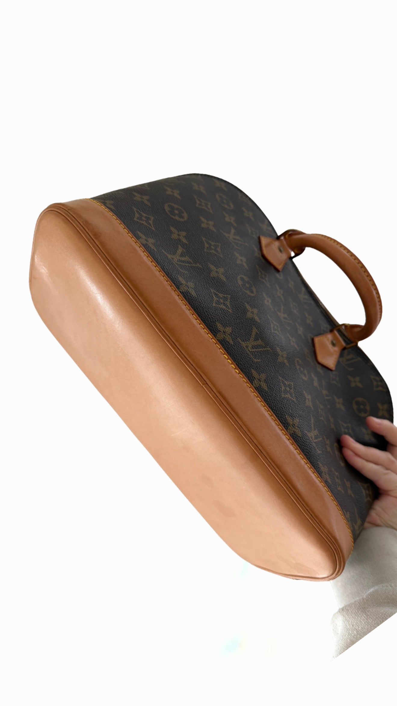 Louis Vuitton Alma PM