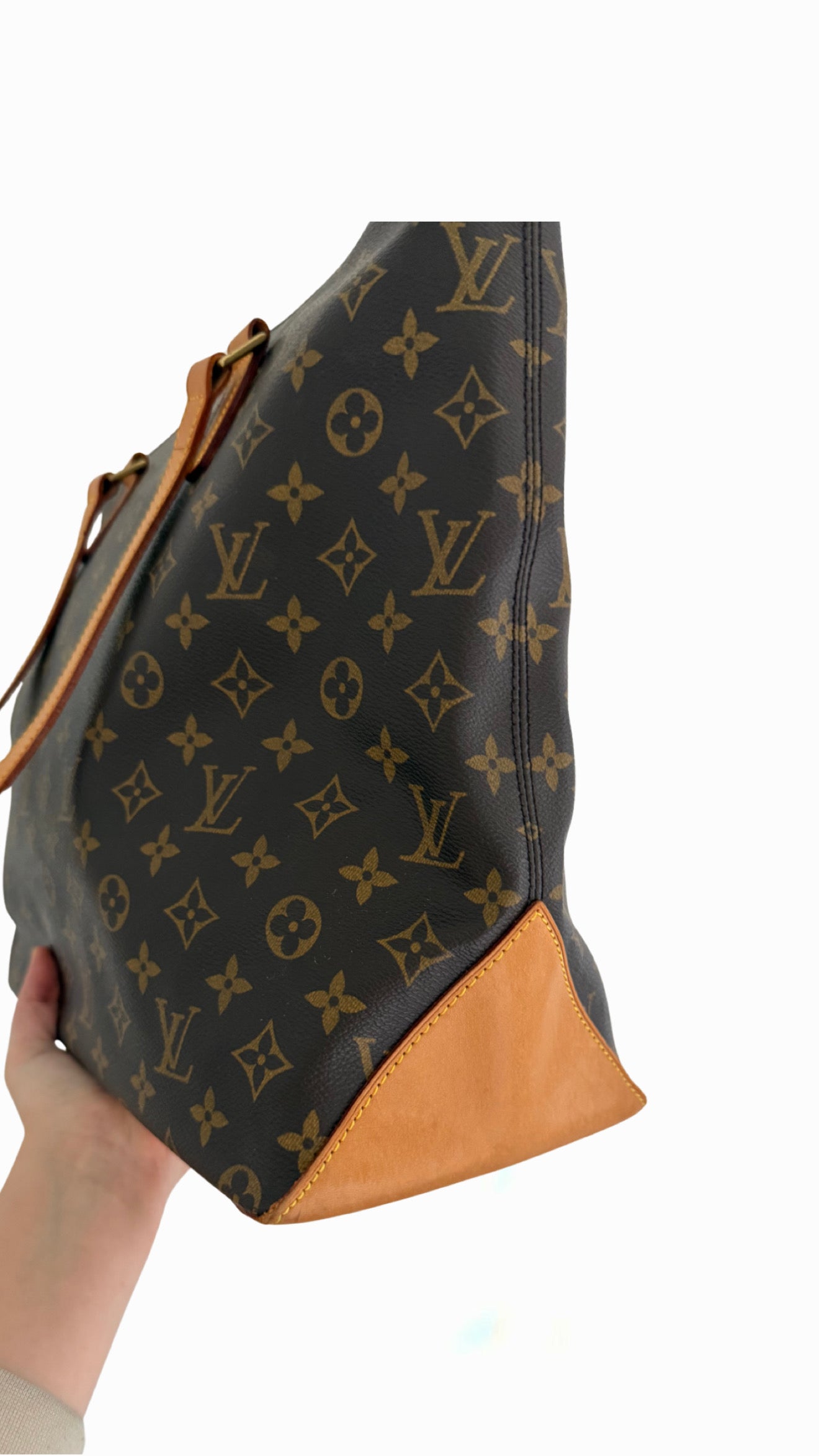 Louis Vuitton Monogram Cabas Mezzo