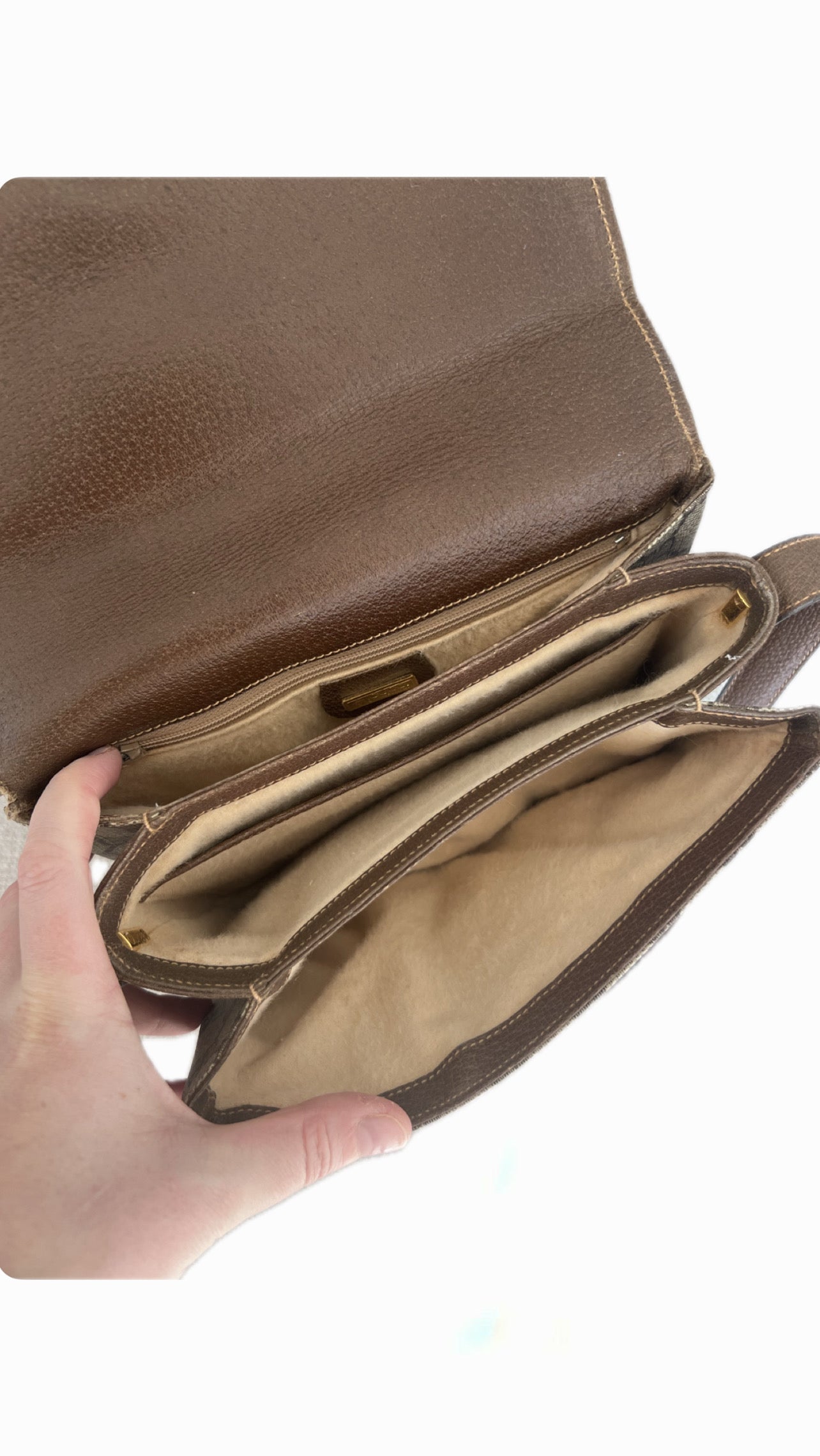 Gucci Messenger Bag