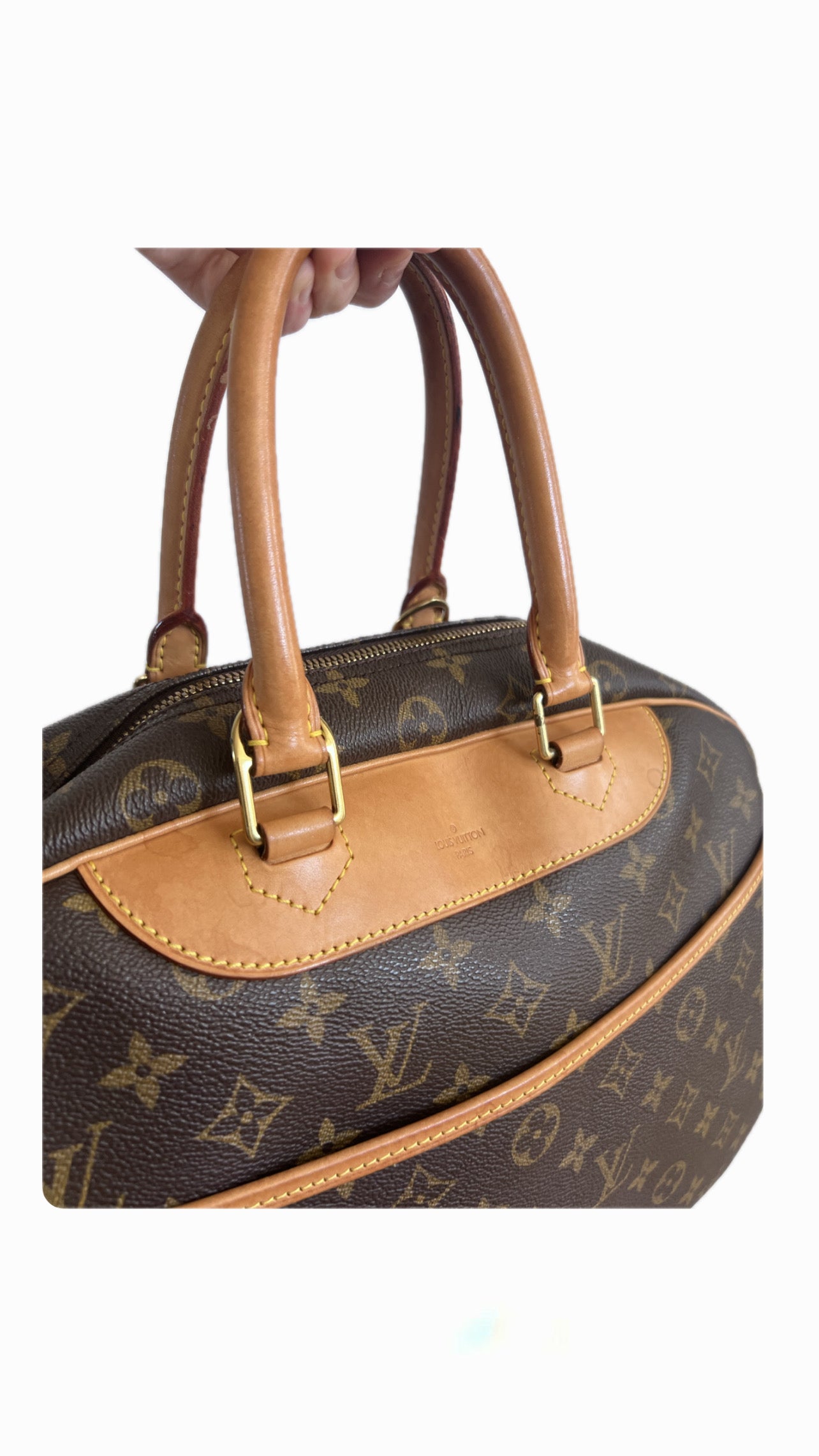 Louis Vuitton Deauville