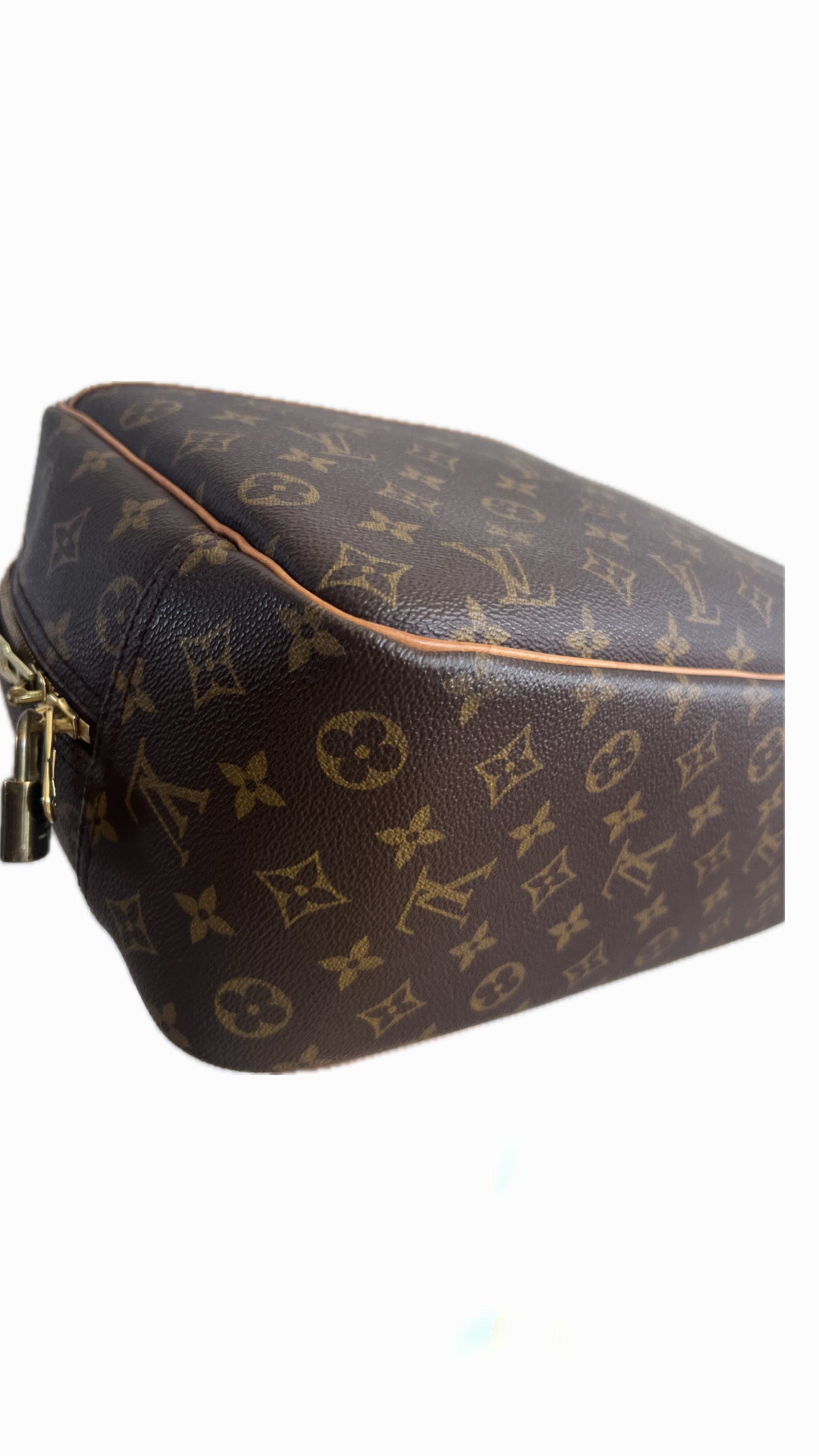 Louis Vuitton Deauville