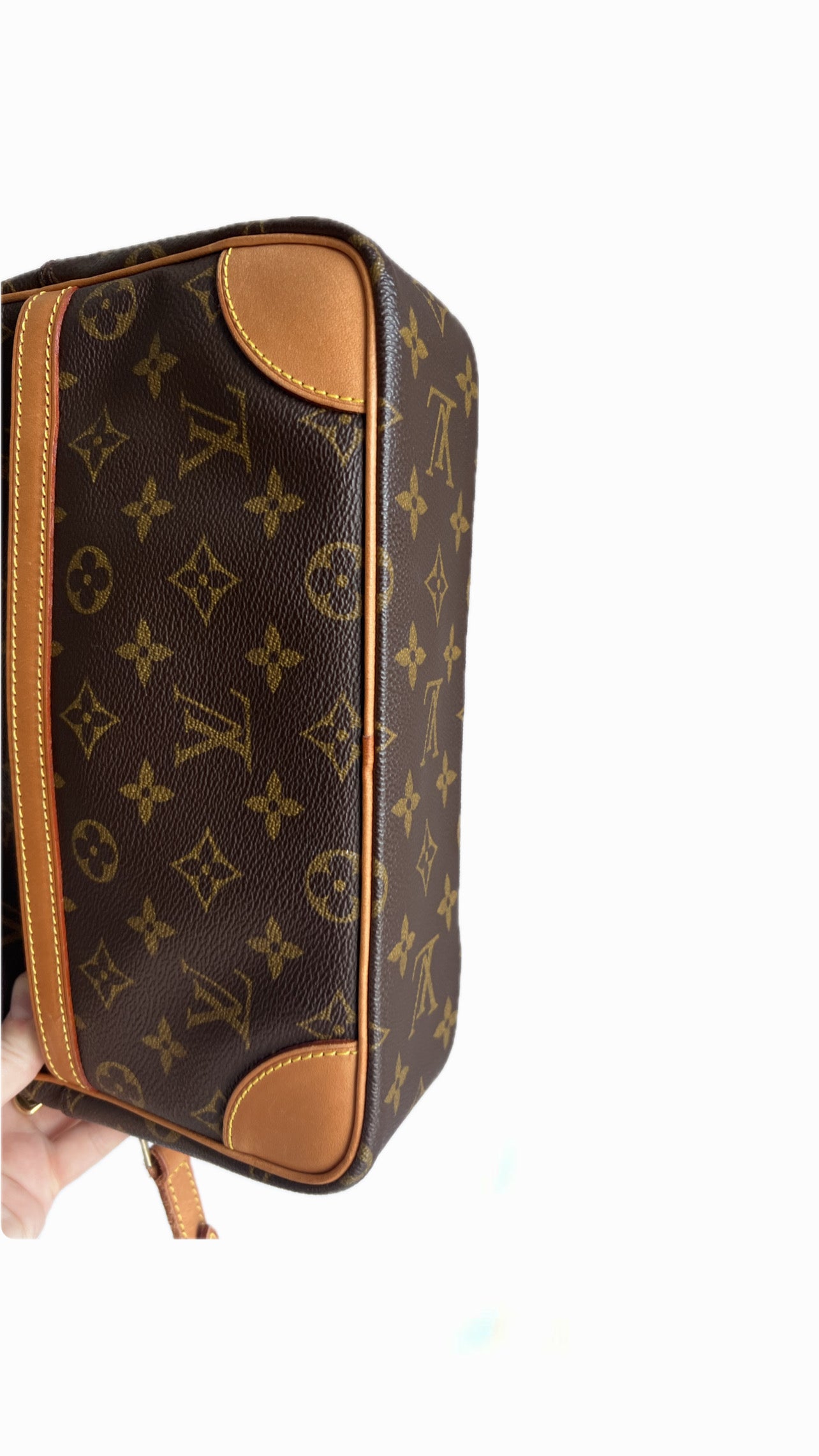 Louis Vuitton Trocadero 27