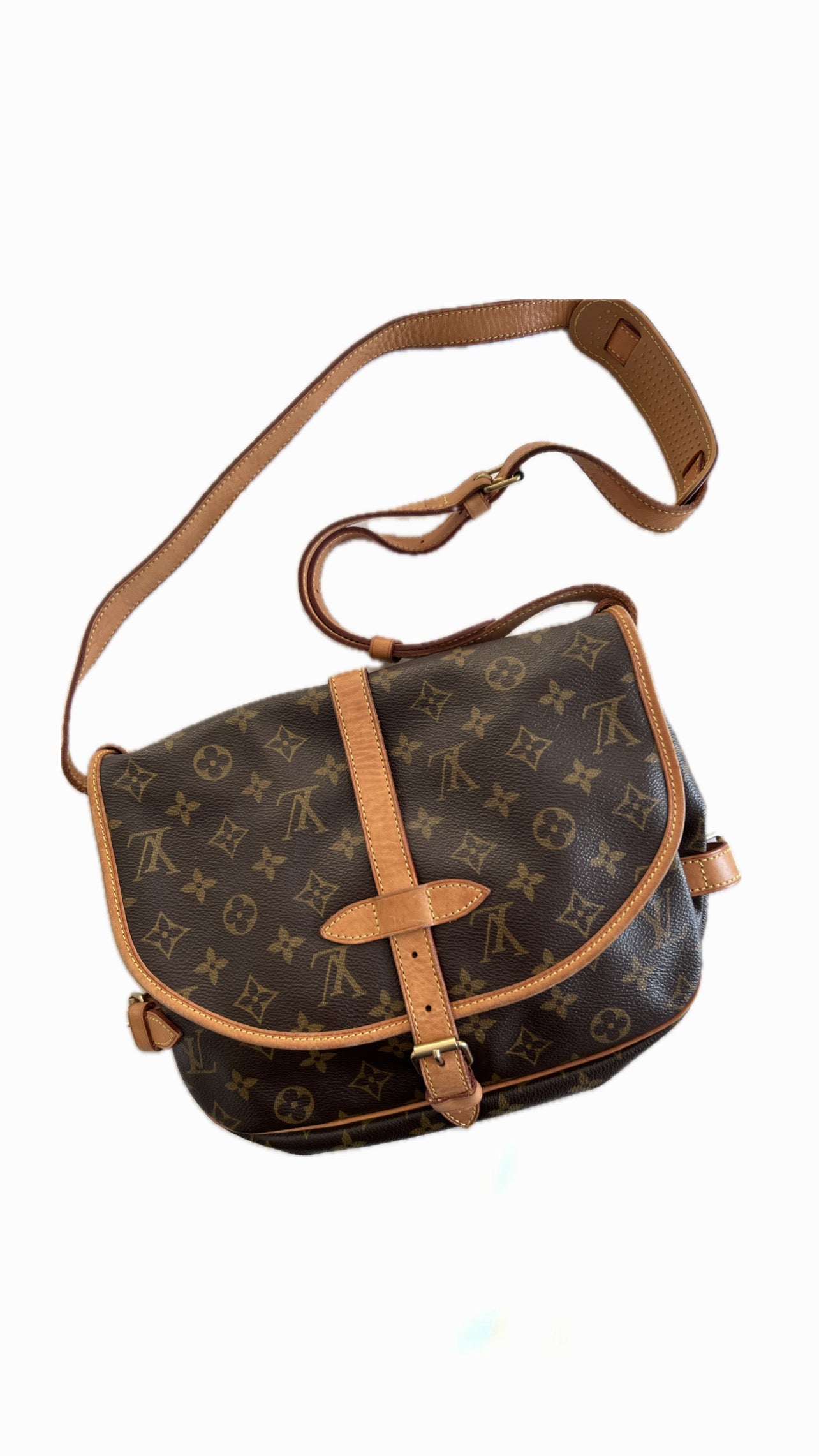 Louis Vuitton Saumur 30