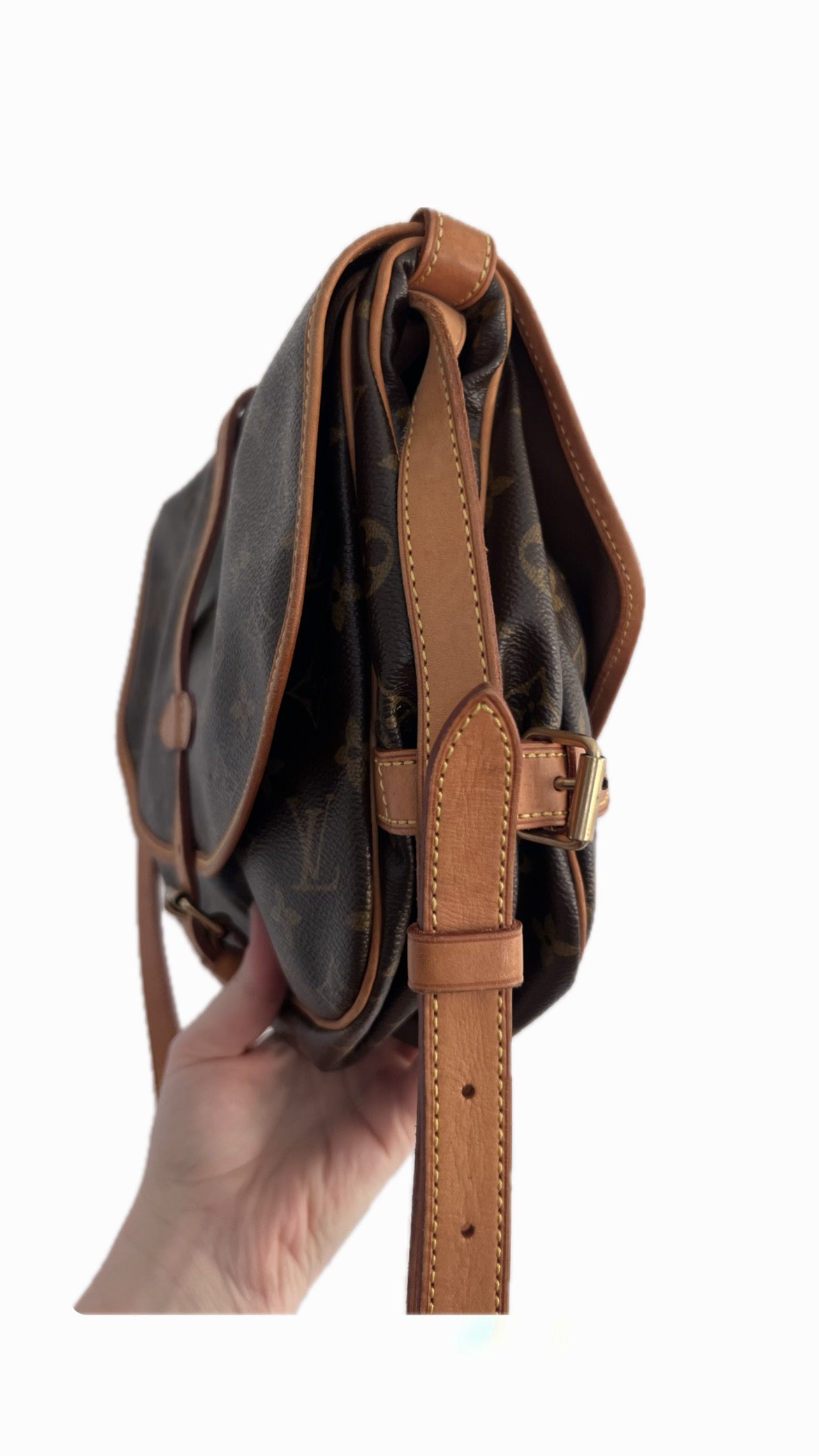 Louis Vuitton Saumur 30