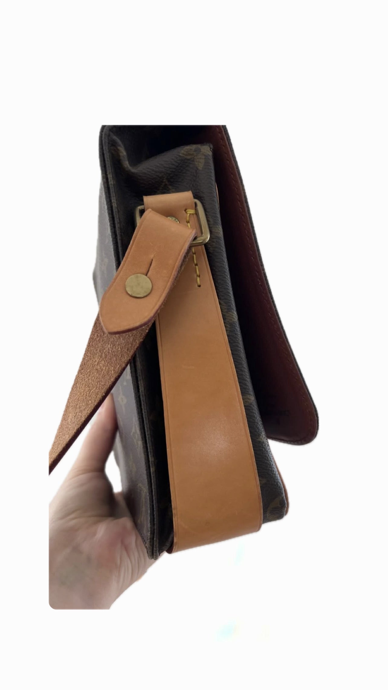 Louis Vuitton Cartouchiere GM