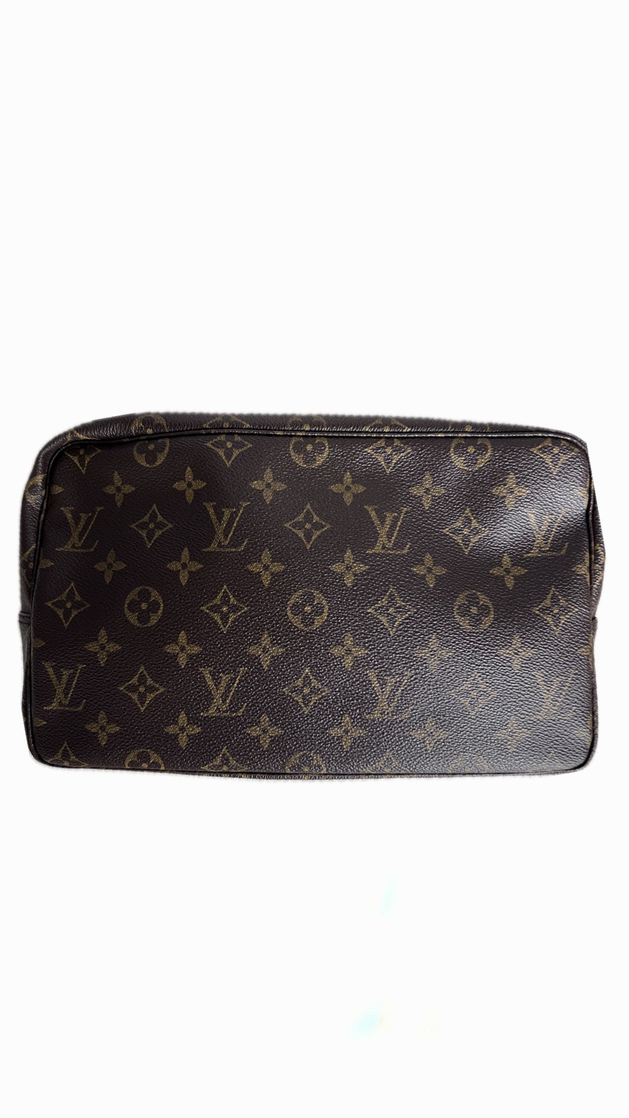 Louis Vuitton Trousse Toilette 28