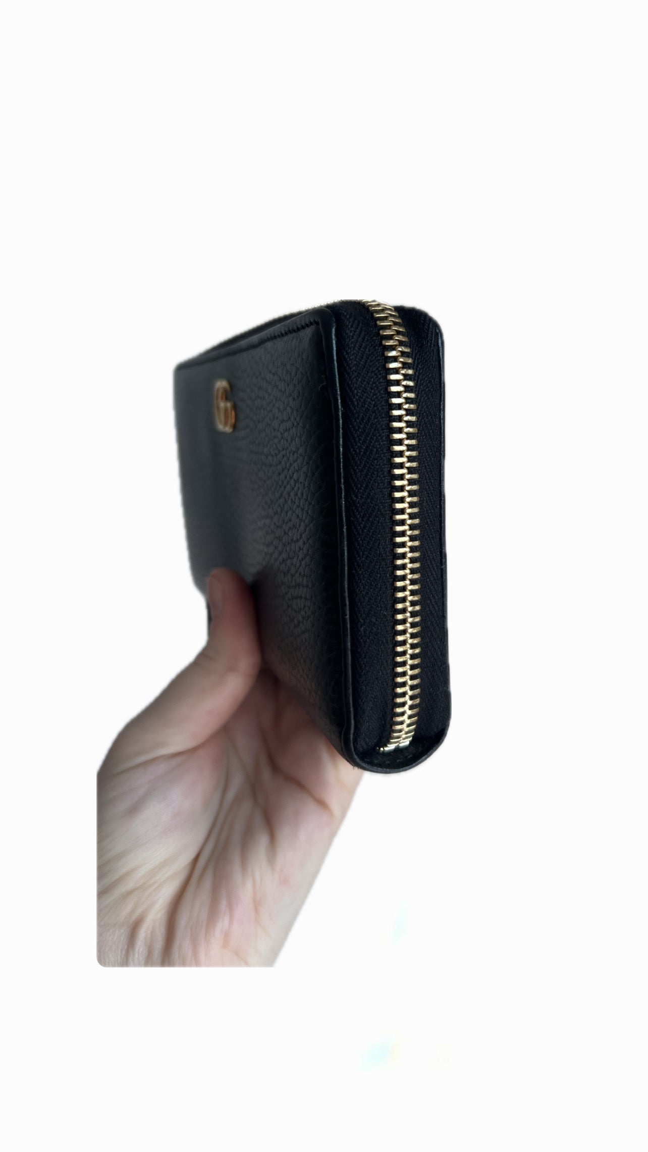 Gucci Zip Around Wallet