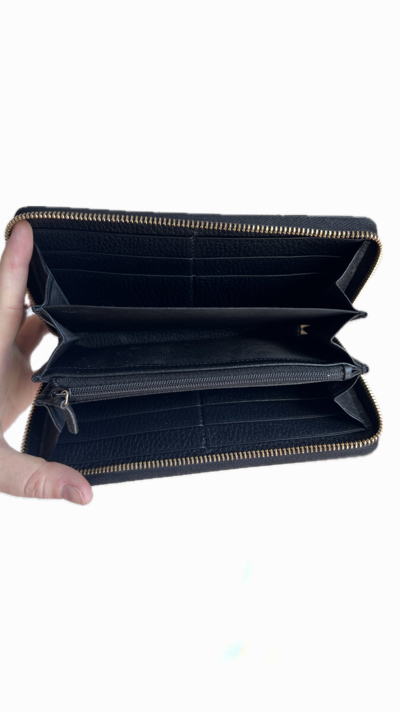 Gucci Zip Around Wallet