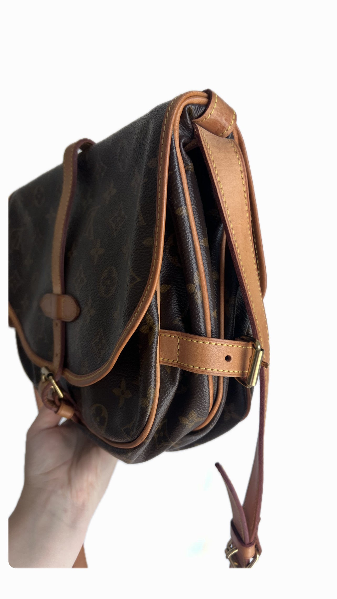 Louis Vuitton Saumur 30