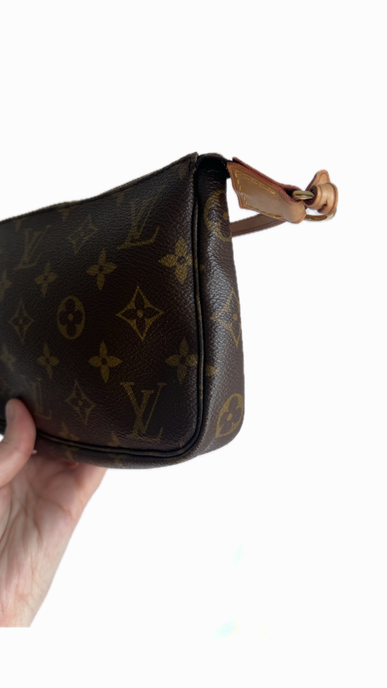 Louis Vuitton Pochette