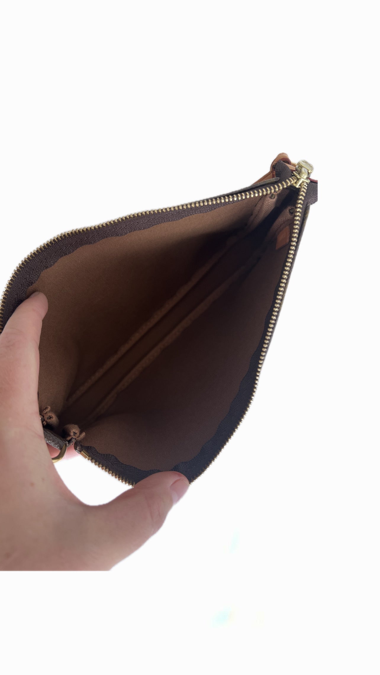 Louis Vuitton Pochette