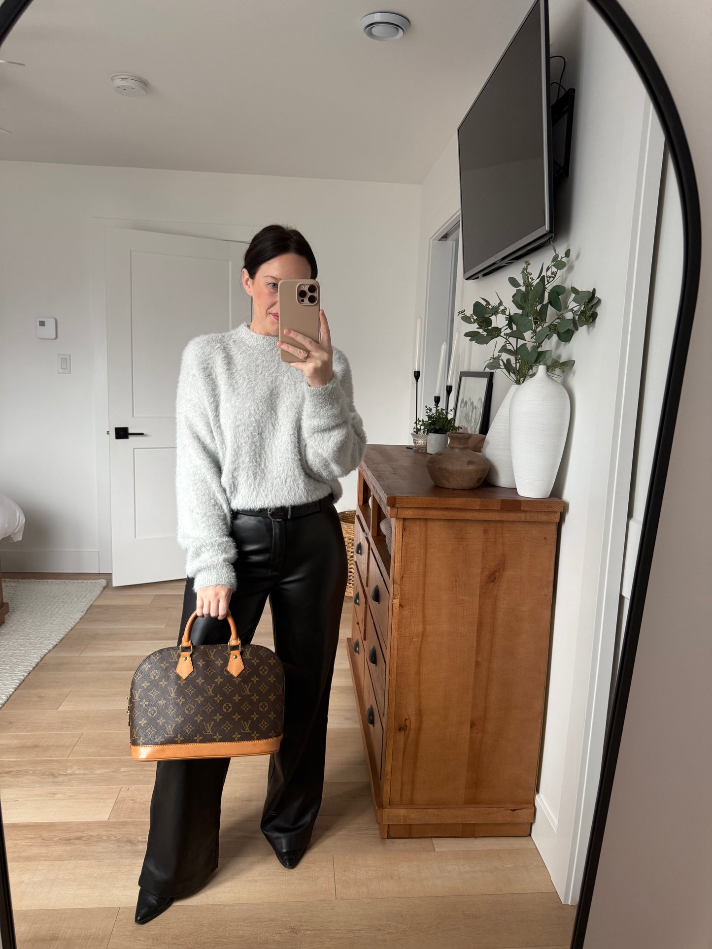 Louis Vuitton Alma PM