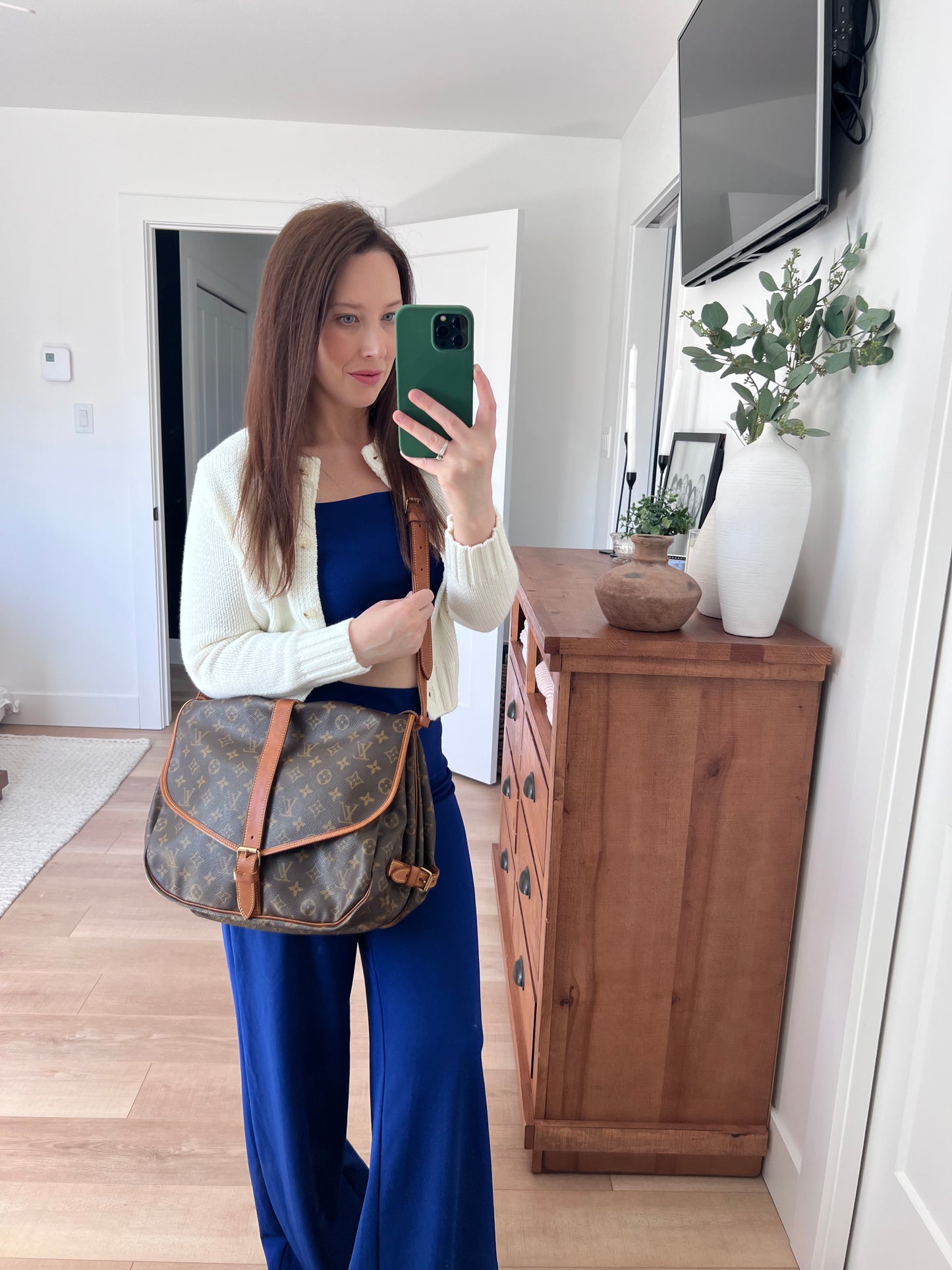 Louis Vuitton Saumur 35