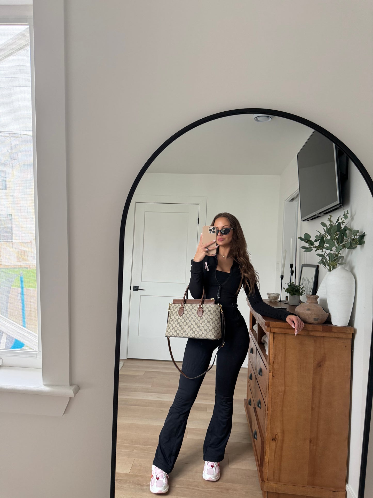 Gucci GG Supreme Zip Top Tote