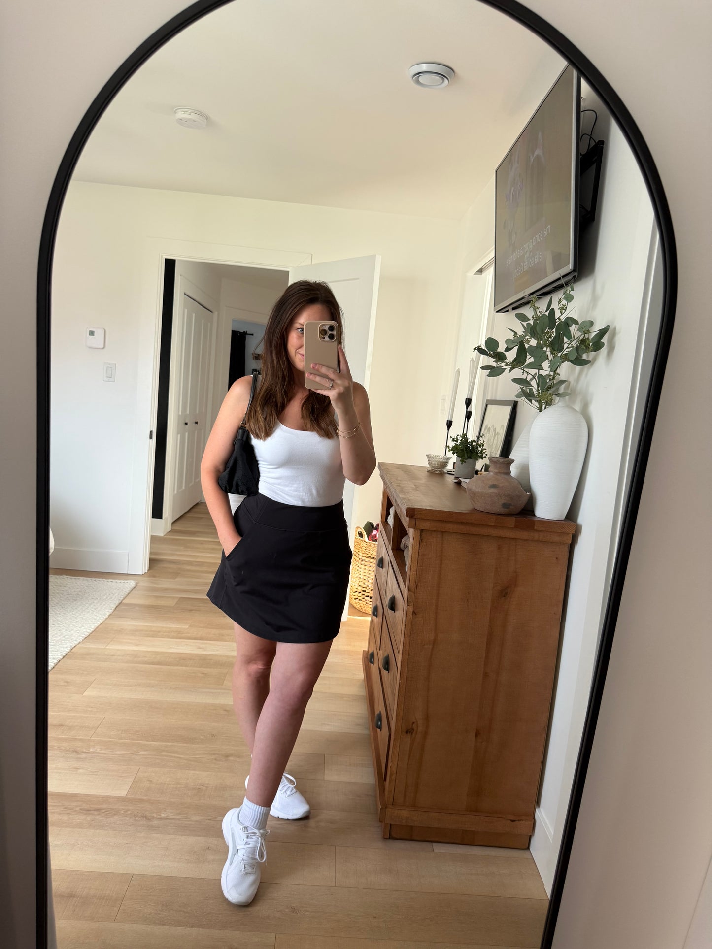 Gucci GG Canvas Abbey D-Ring Hobo Bag
