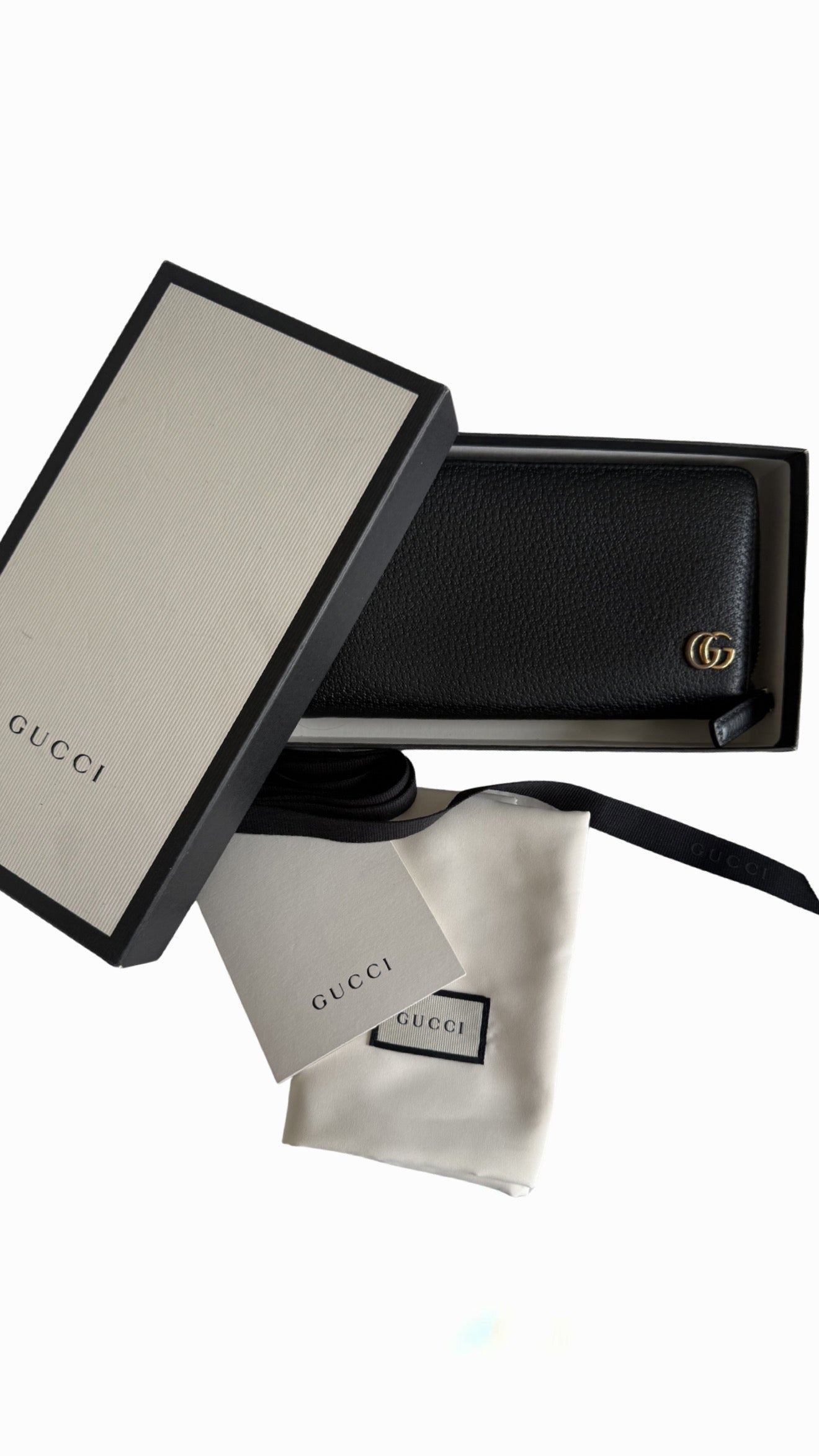 Gucci GG Marmont Zip Around Wallet