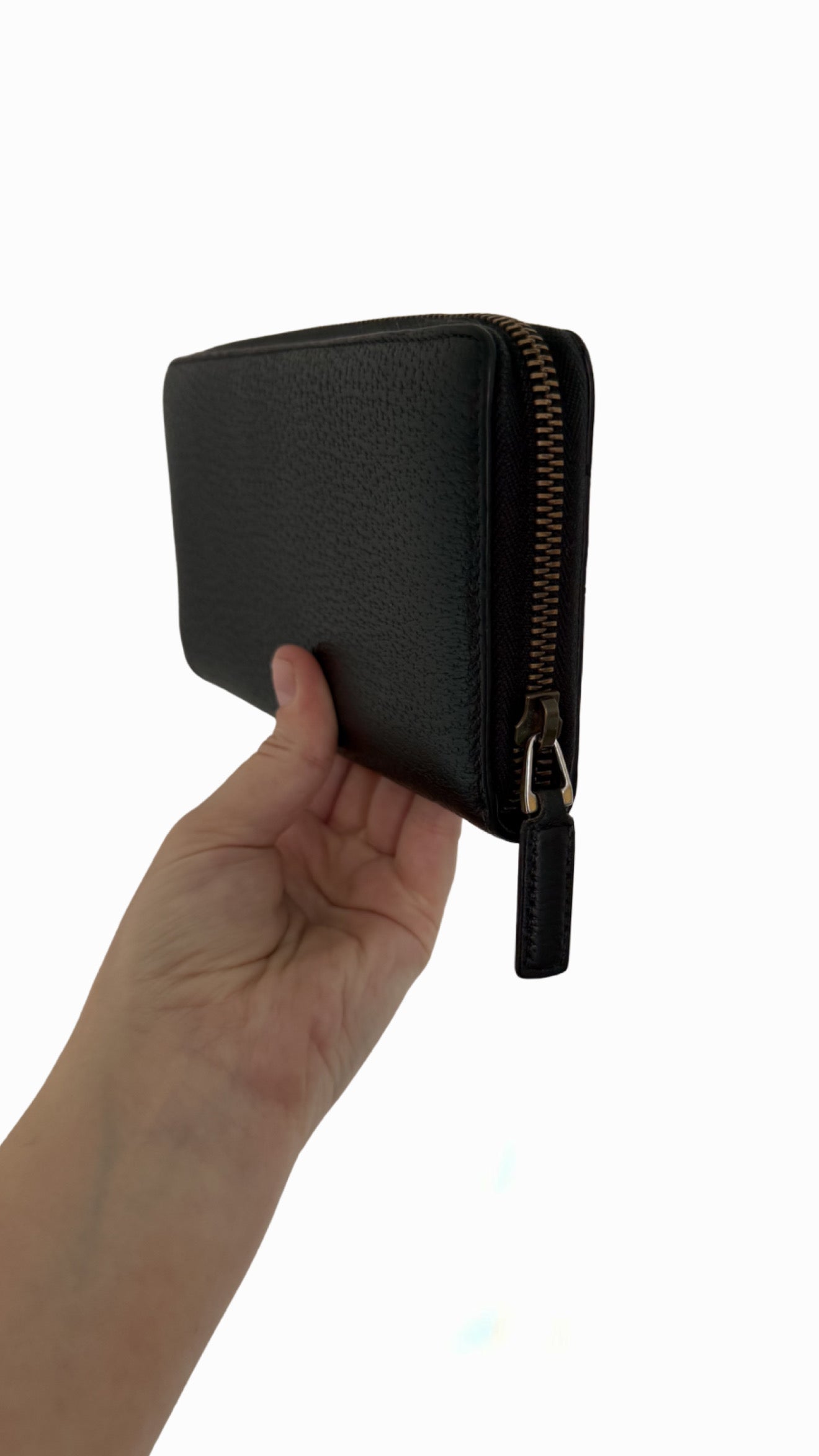 Gucci GG Marmont Zip Around Wallet