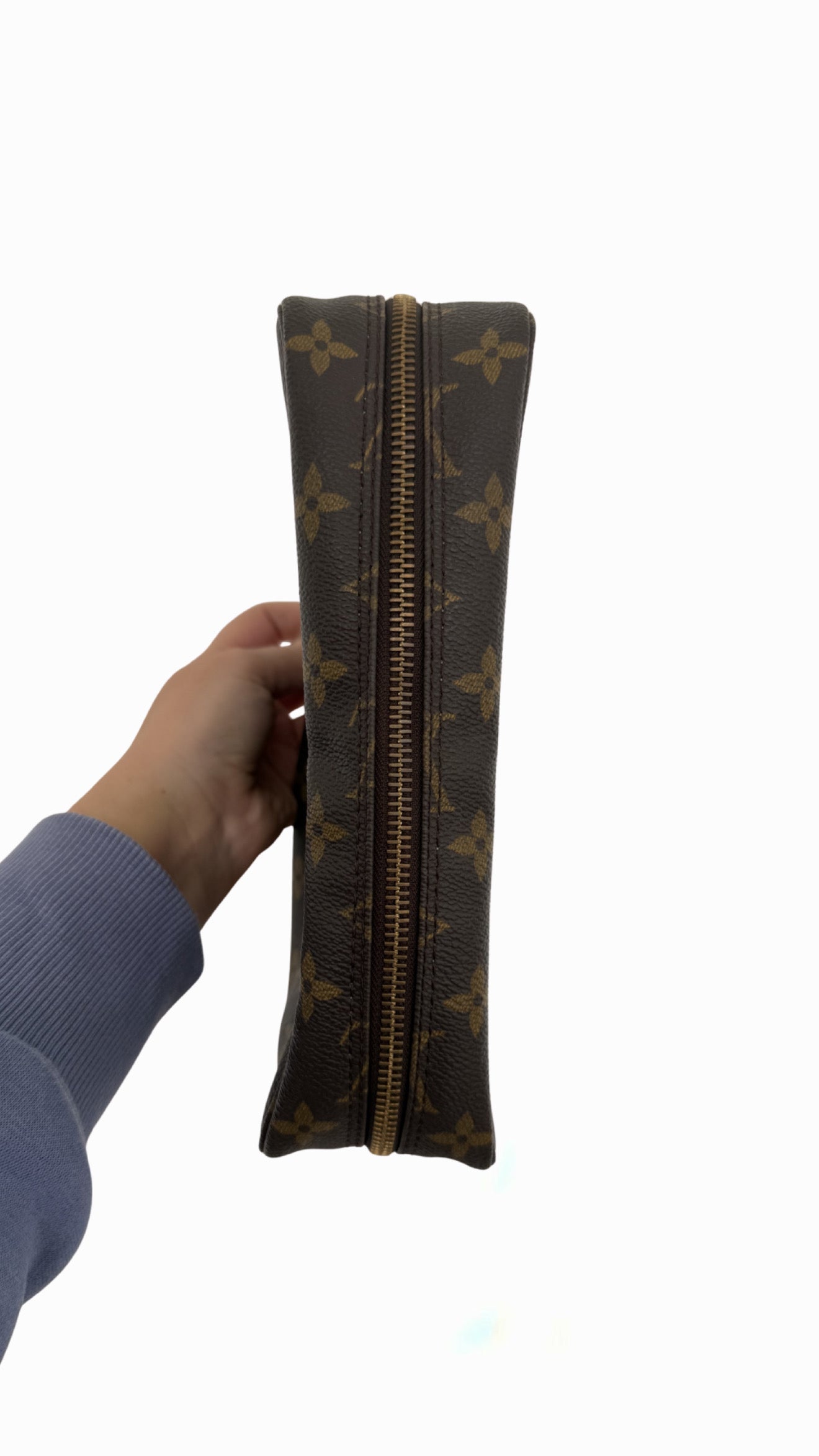 Louis Vuitton Trousse Toilette 23