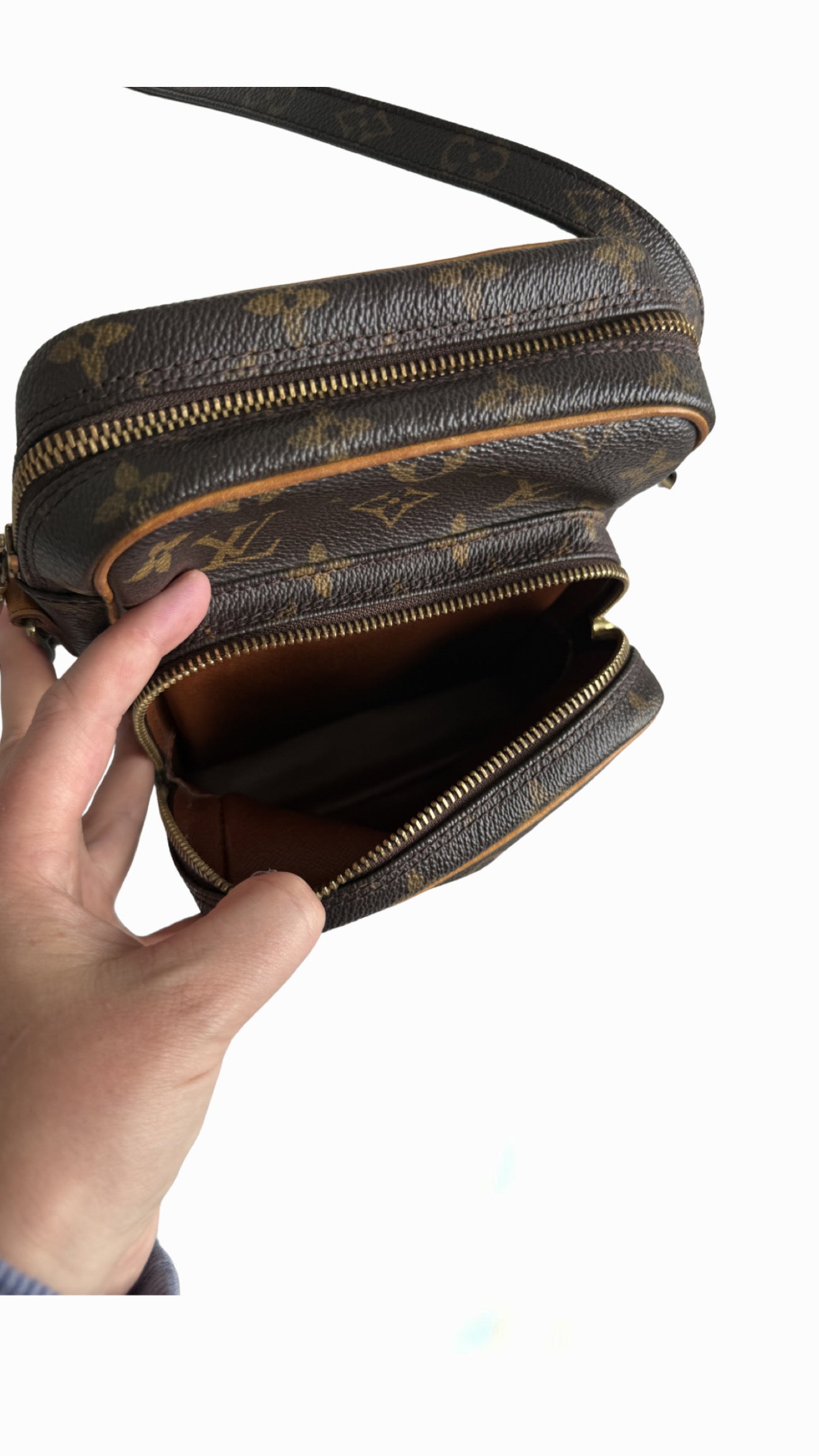 Louis Vuitton Amazon Crossbody