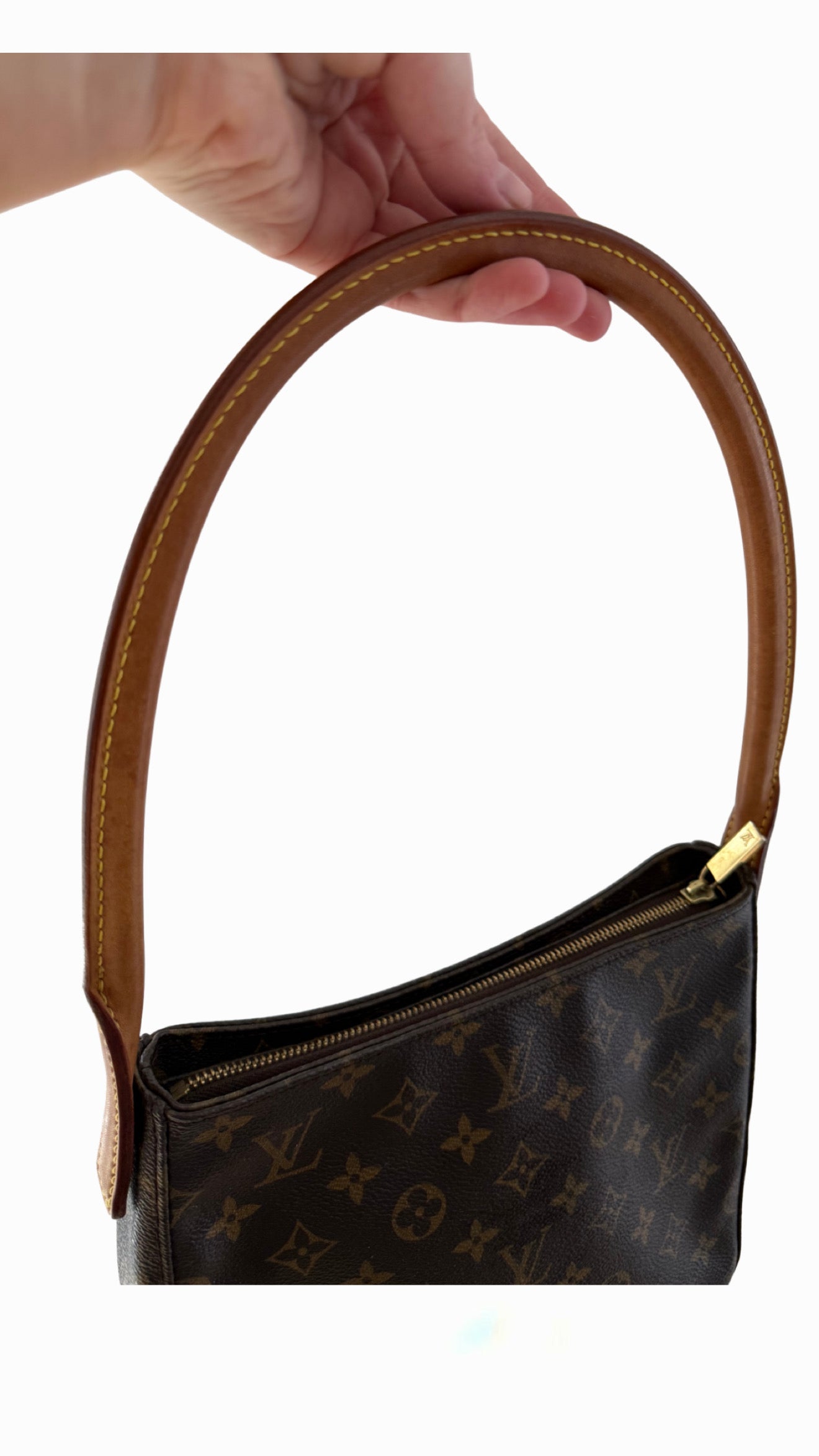 Louis Vuitton Looping MM
