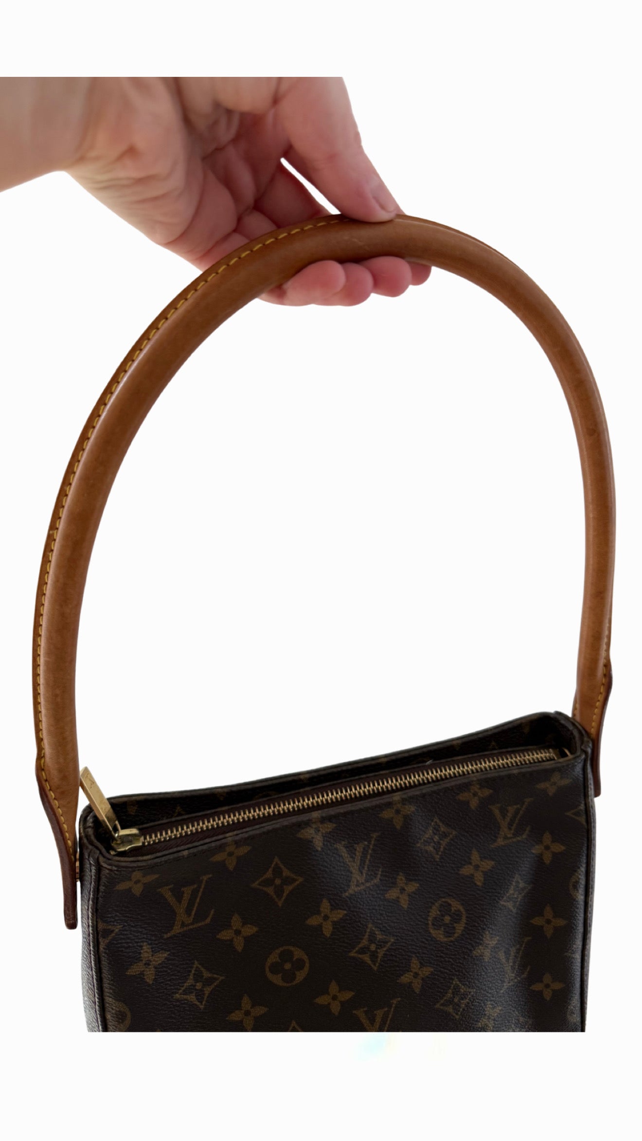 Louis Vuitton Looping MM