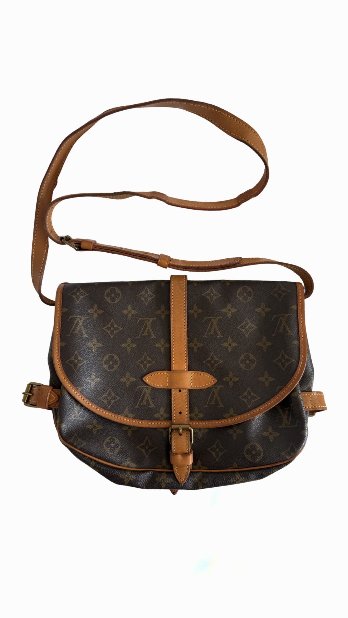 Louis Vuitton Saumur 30