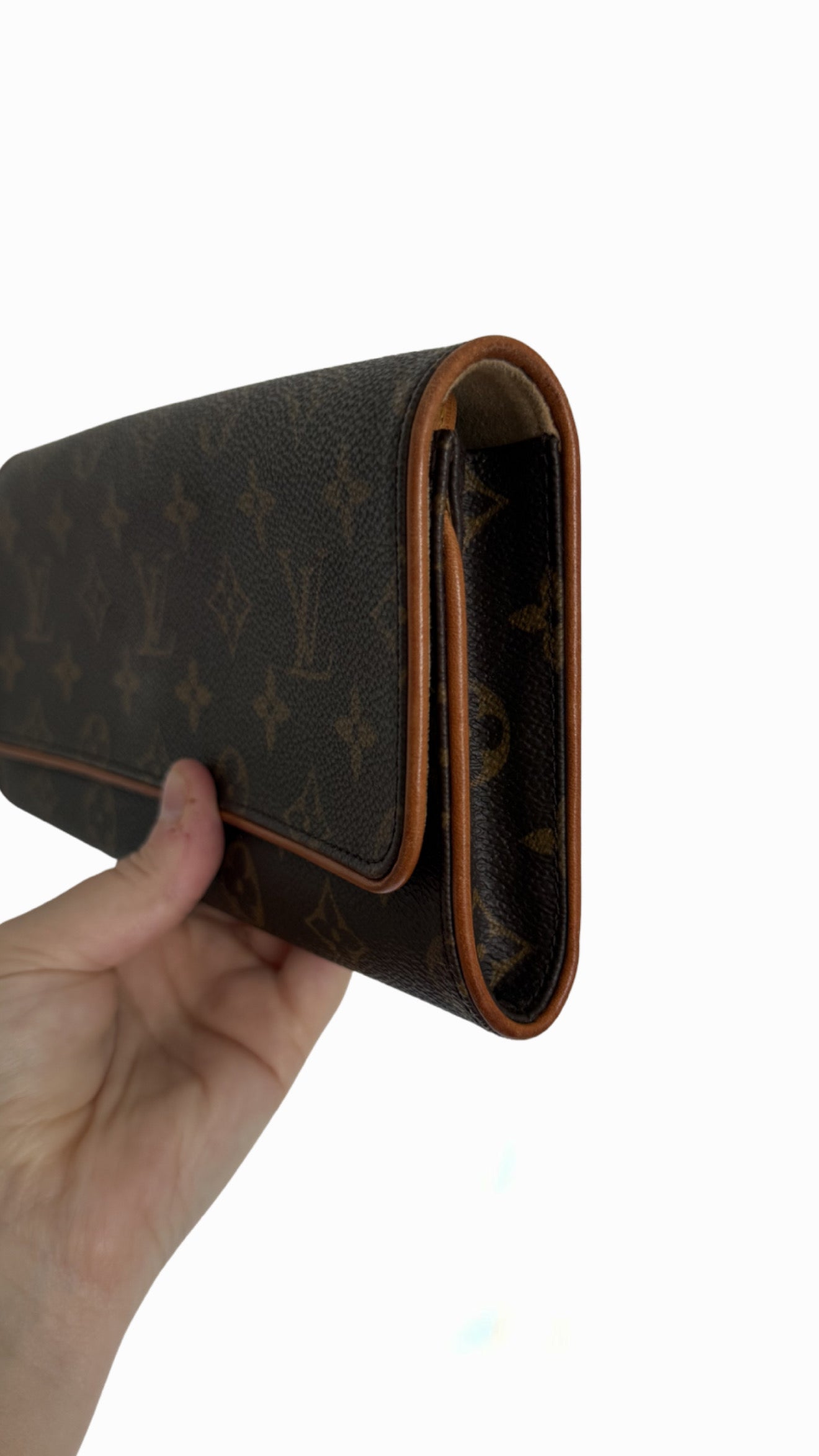 Louis Vuitton Pochette Twin GM