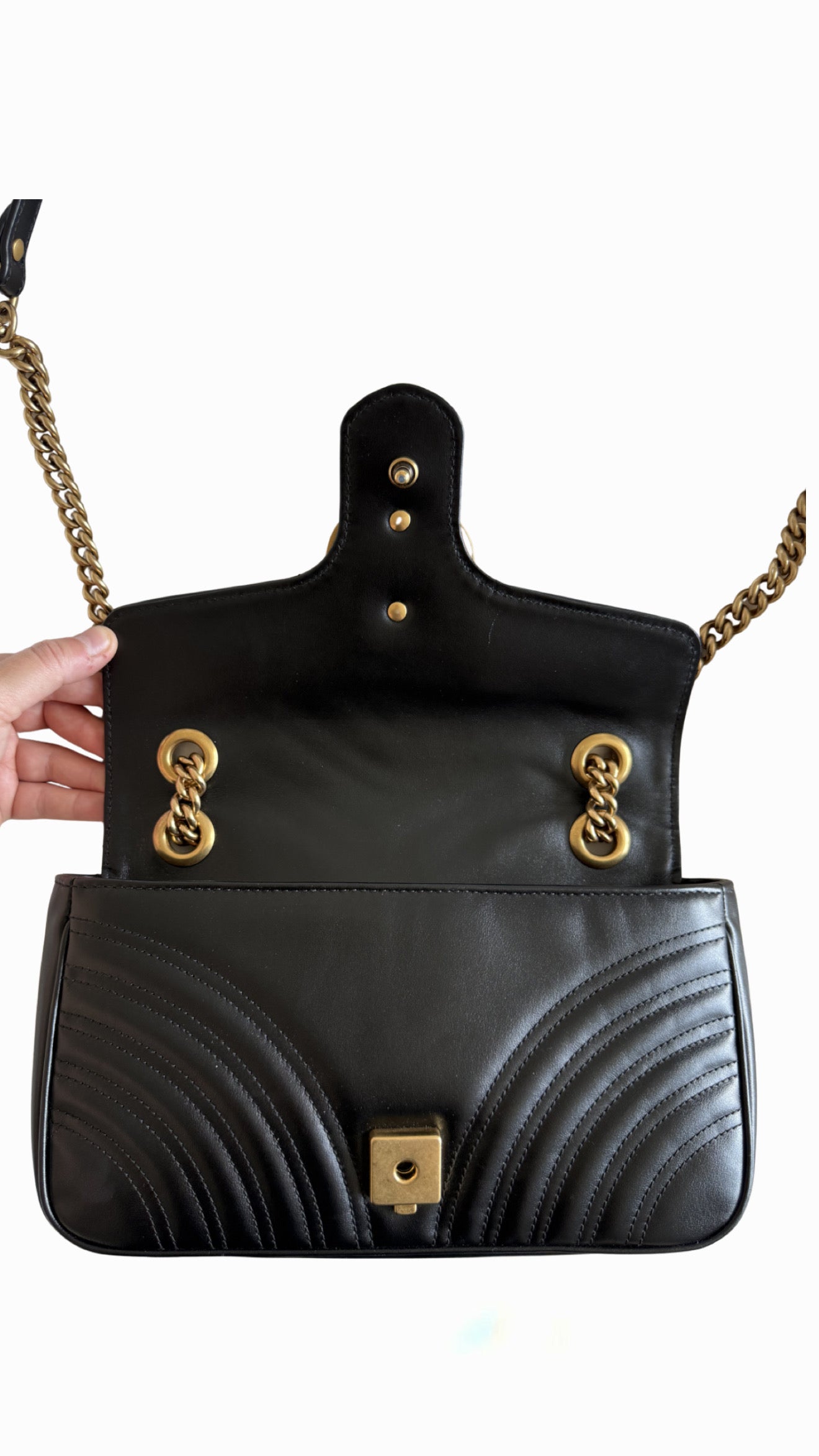 Gucci GG Marmont Small Matelassé shoulder bag