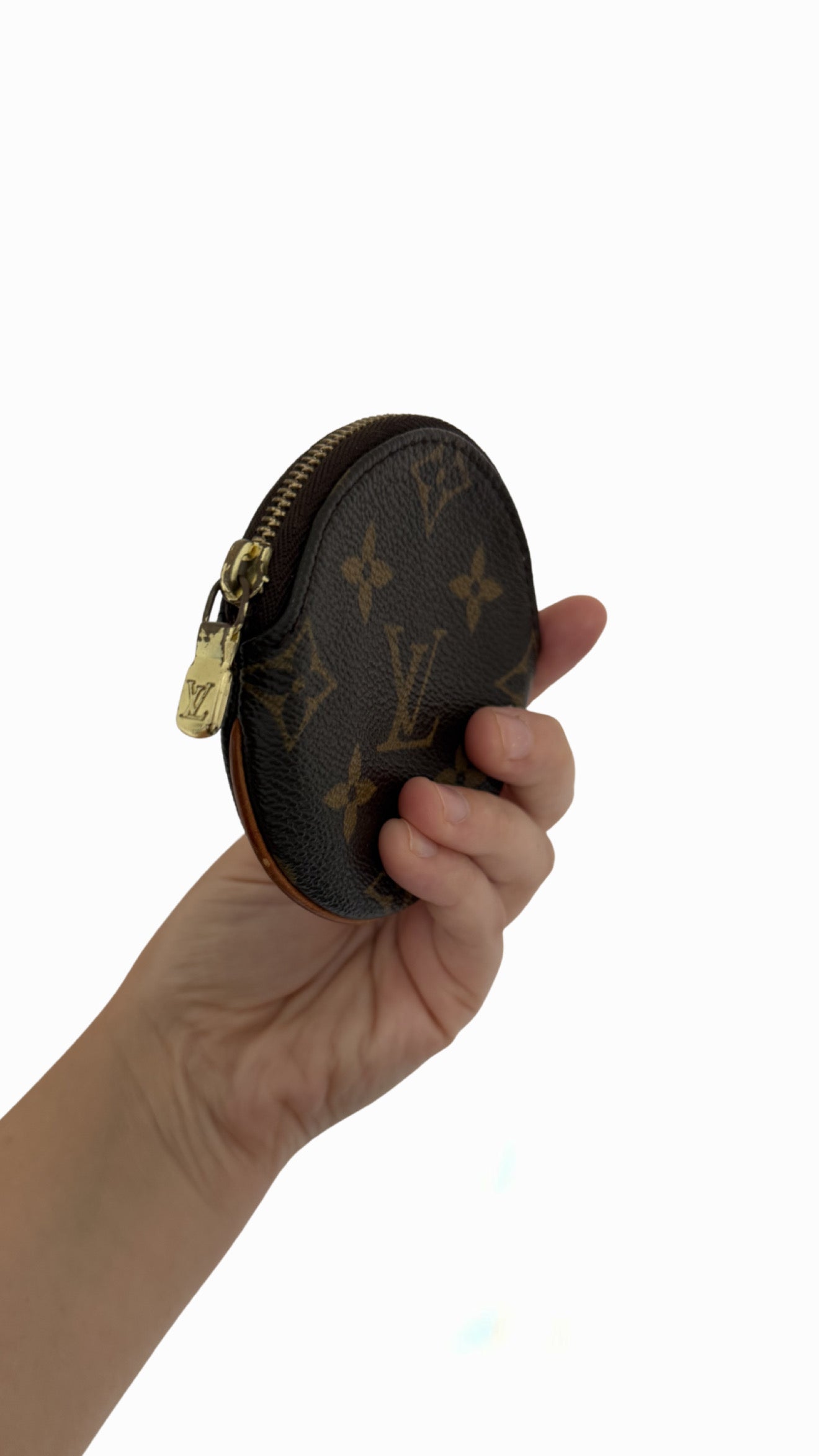 Louis Vuitton Monogram Round Coin Purse