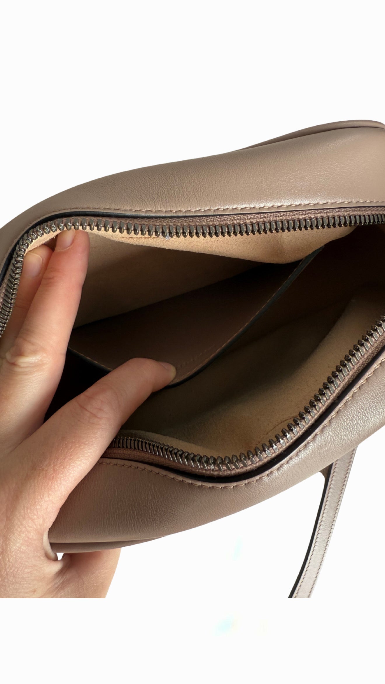 Gucci Marmont Small Matelasse Shoulder Bag