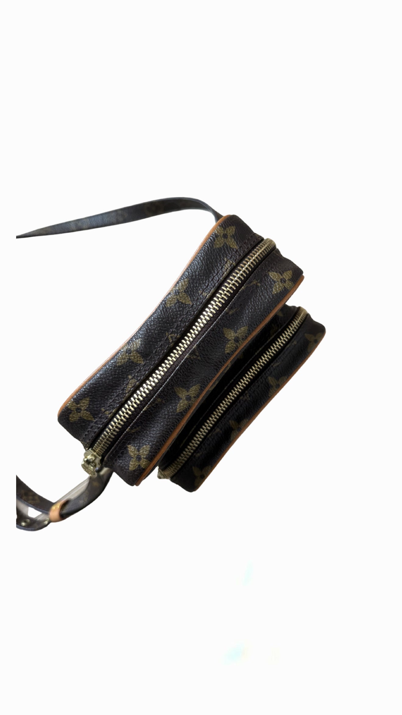 Louis Vuitton Amazon Crossbody
