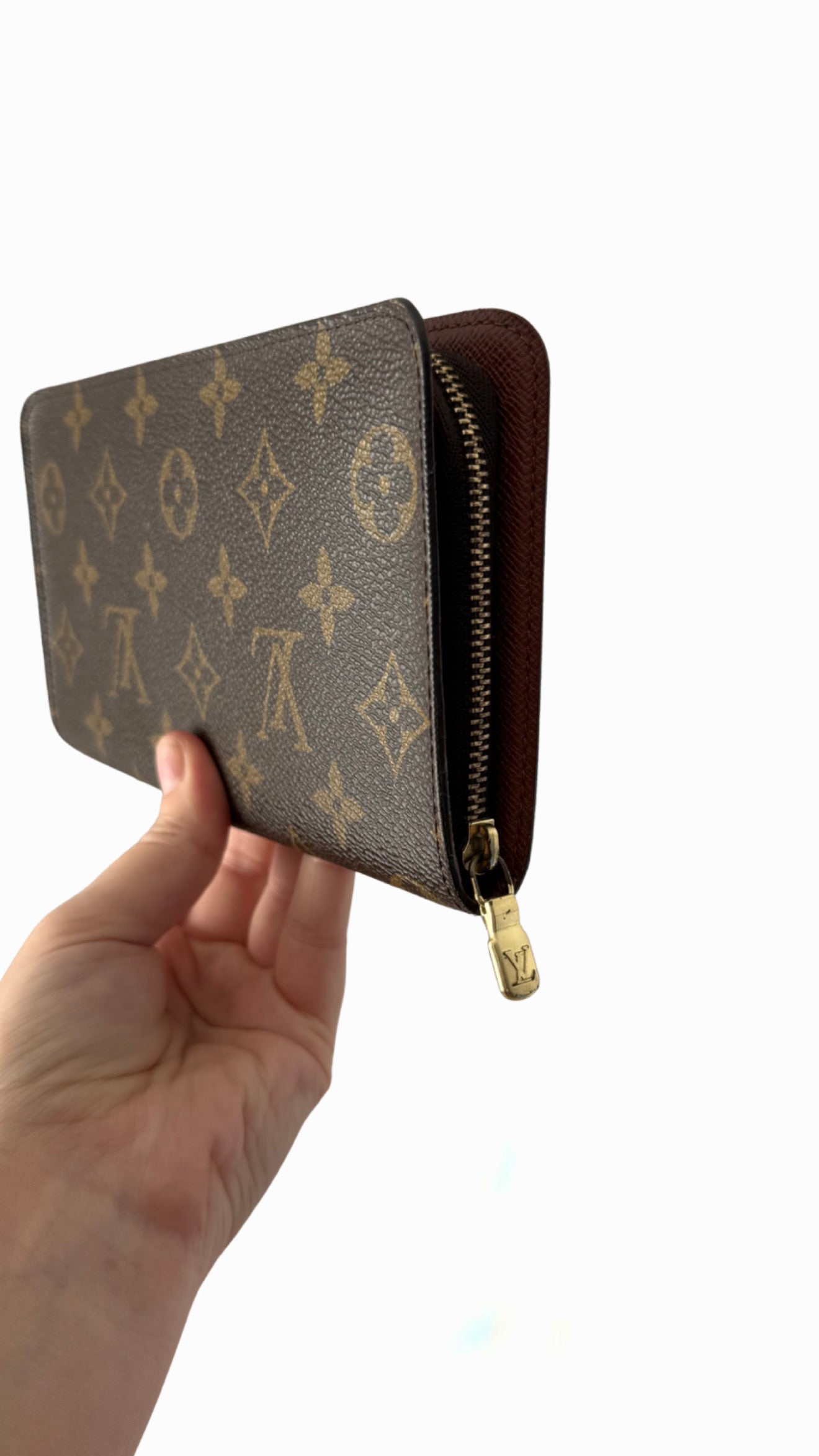 Louis Vuitton Zippy Wallet