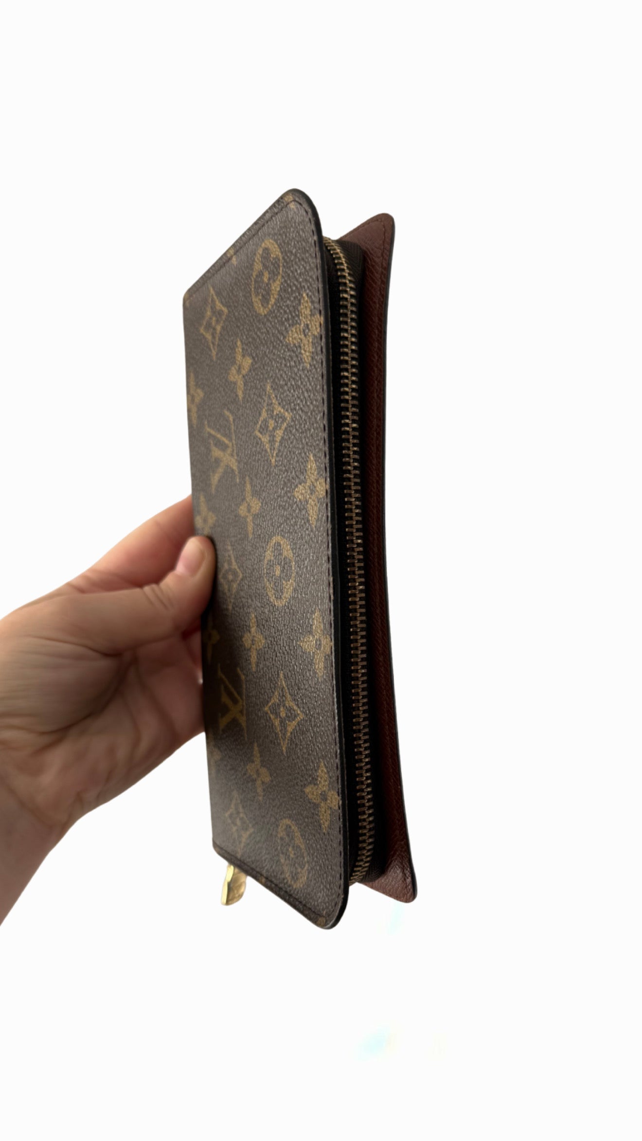 Louis Vuitton Zippy Wallet